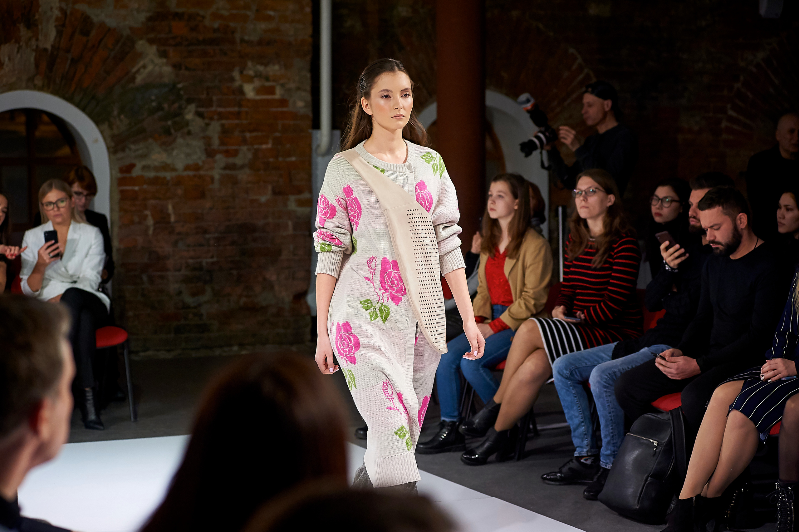 Fashion Week Ekb 2019. Фотографии отовсюду и обо всем