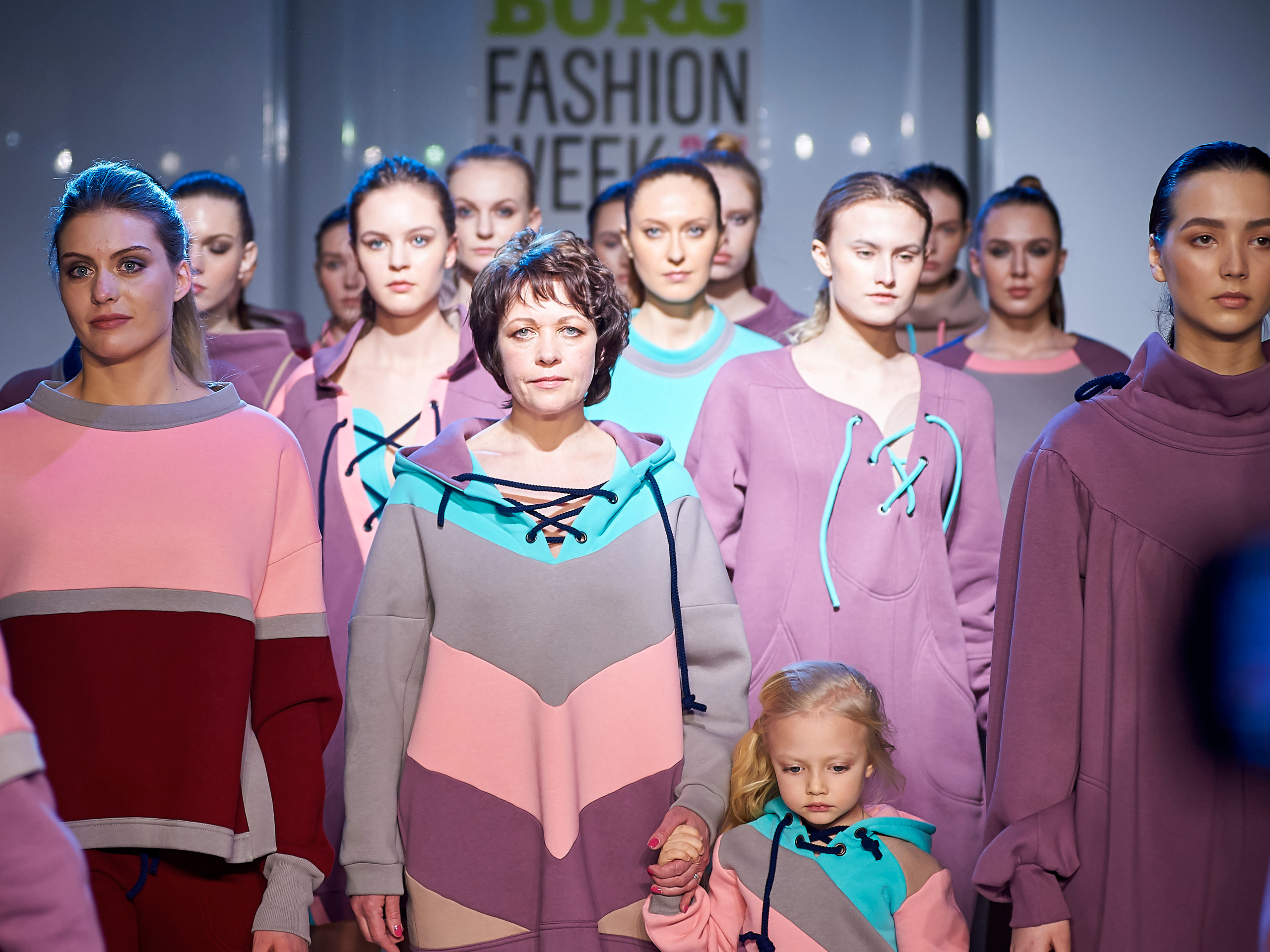 Fashion Week Ekb 2019. Фотографии отовсюду и обо всем