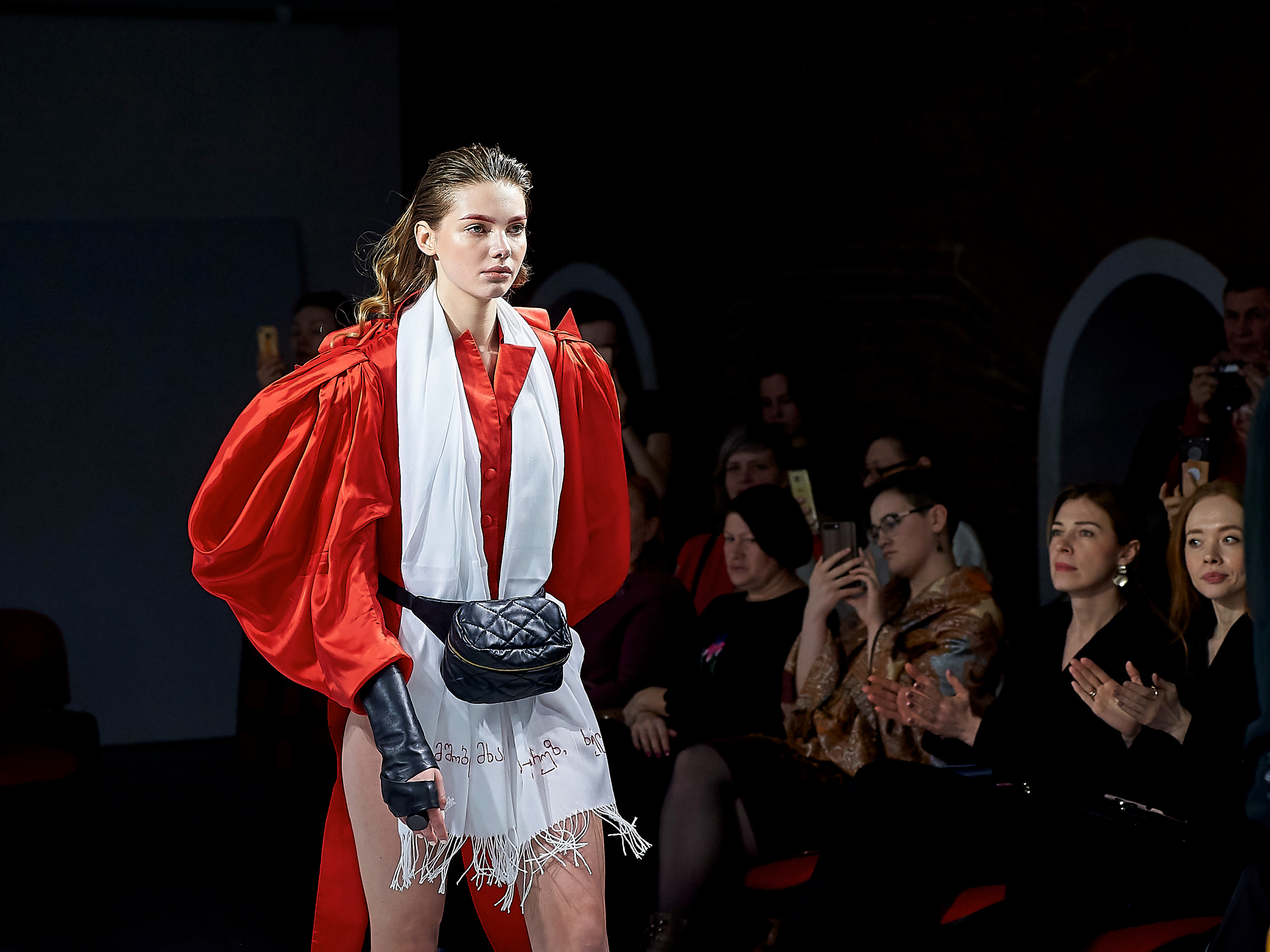 Fashion Week Ekb 2019. Фотографии отовсюду и обо всем