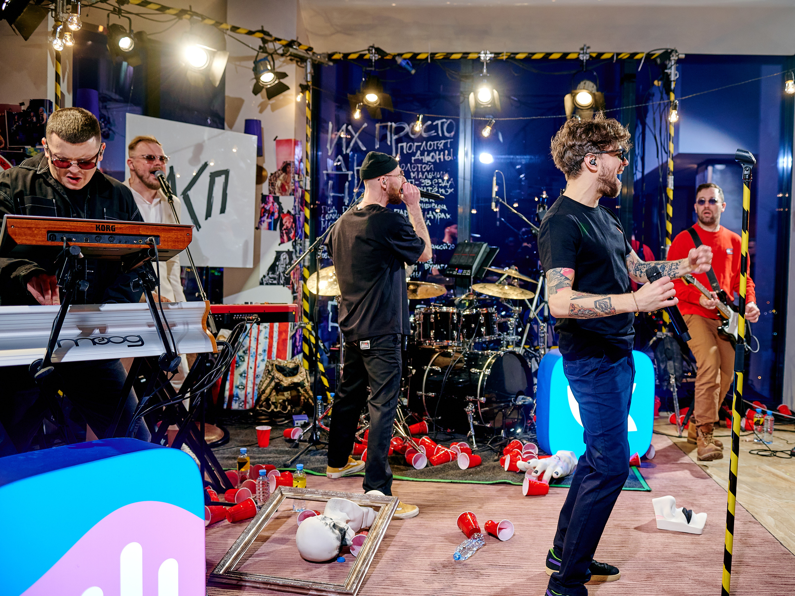 ЛСП на VK Fest 2022. Backstage. Фотографии отовсюду и обо всем