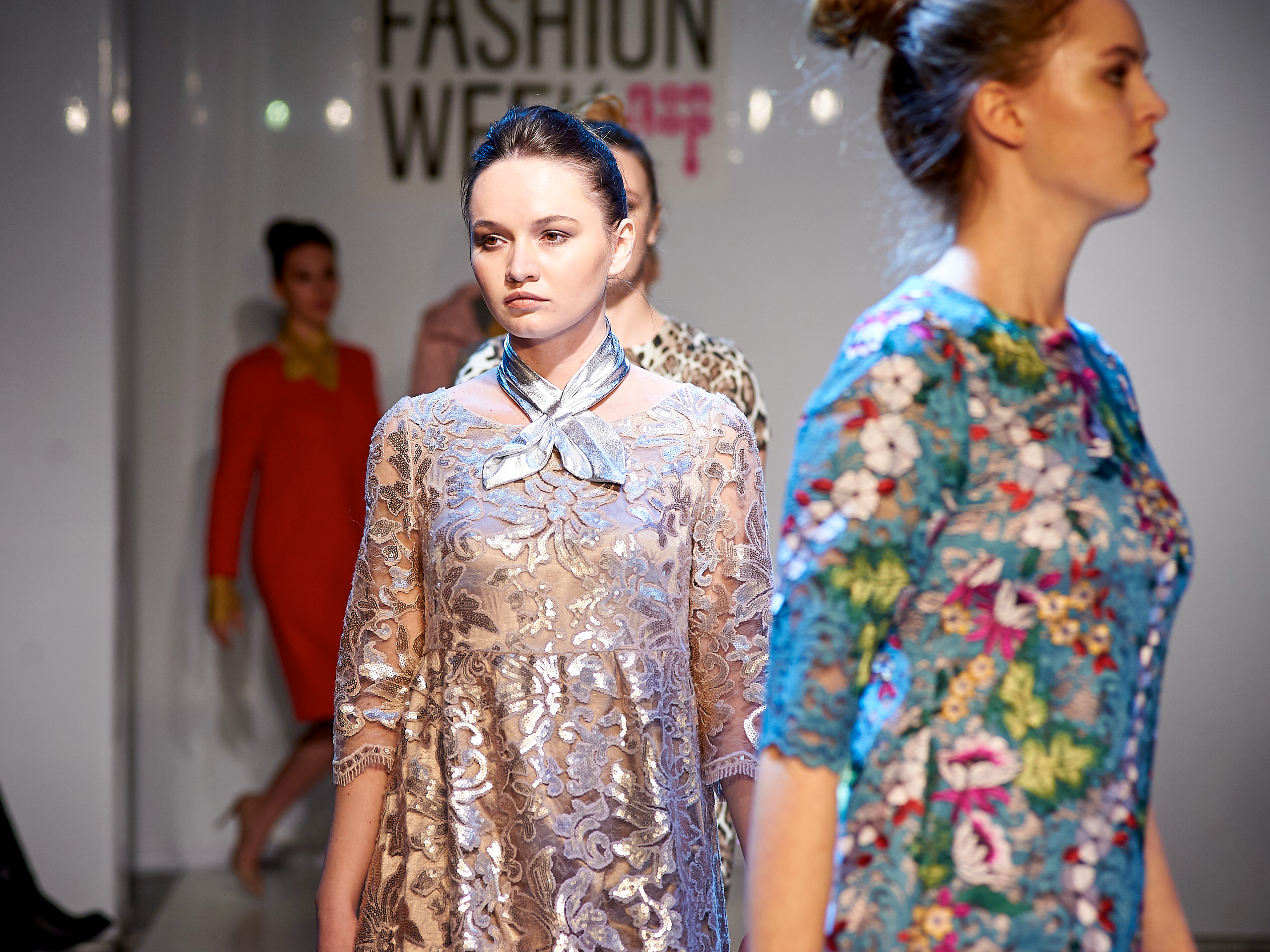 Fashion Week Ekb 2019. Фотографии отовсюду и обо всем