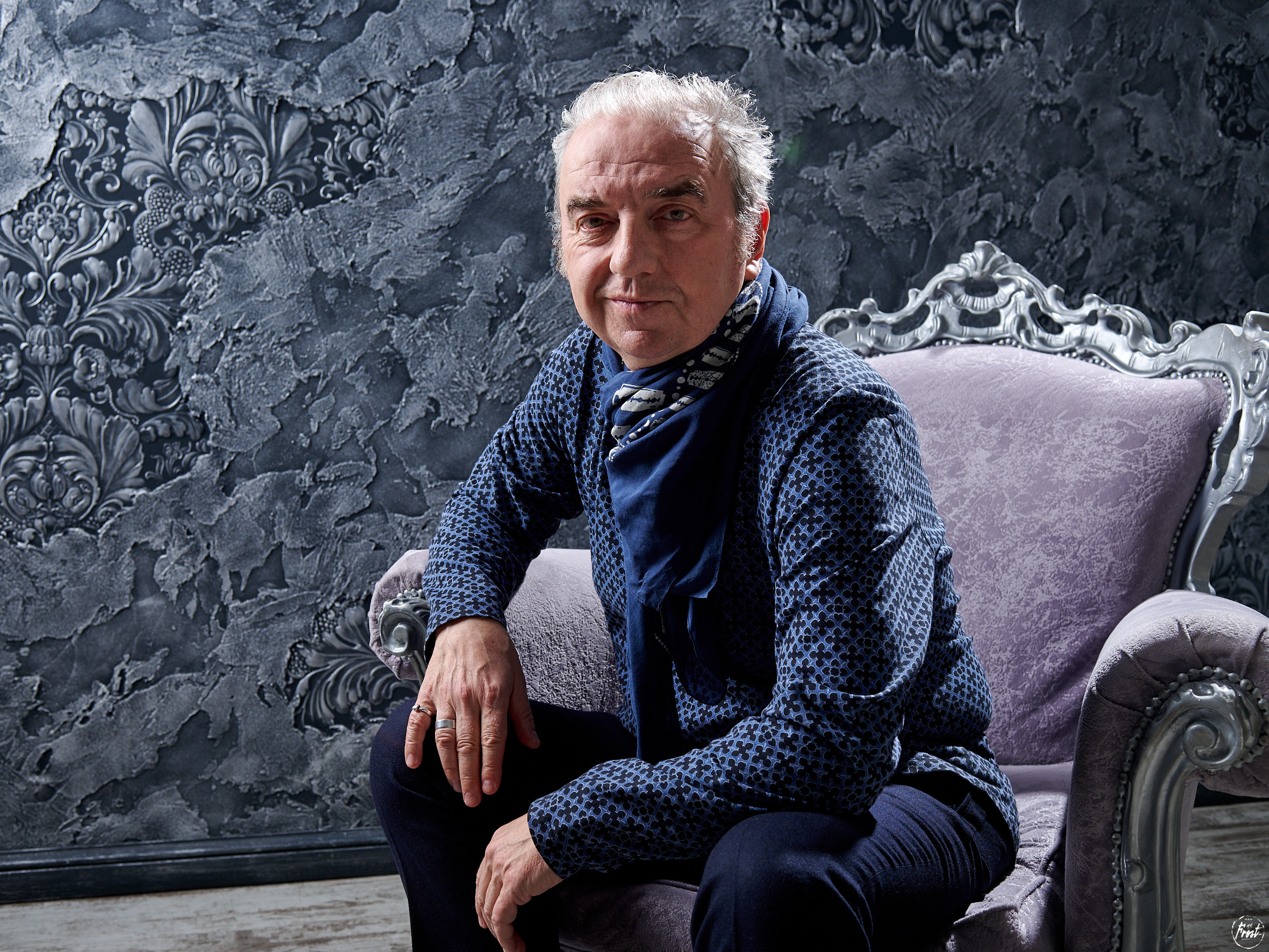 Промо сериала «Гриша Субботин». Фотографии отовсюду и обо всем