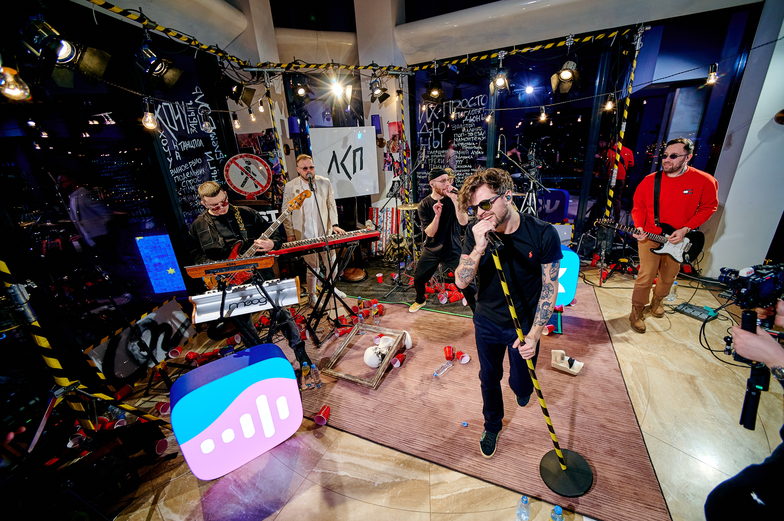 ЛСП на VK Fest 2022. Backstage. Фотографии отовсюду и обо всем