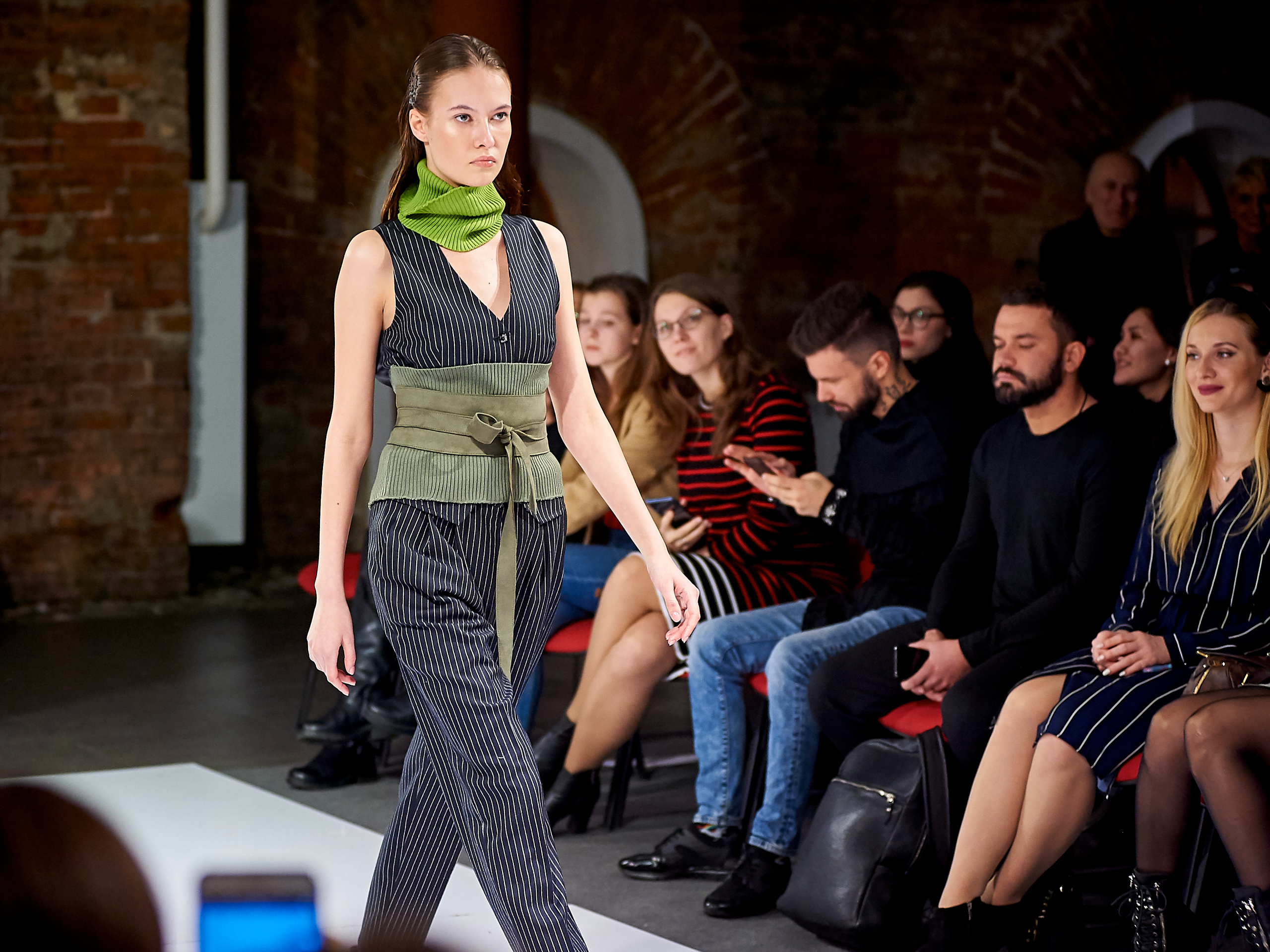 Fashion Week Ekb 2019. Фотографии отовсюду и обо всем