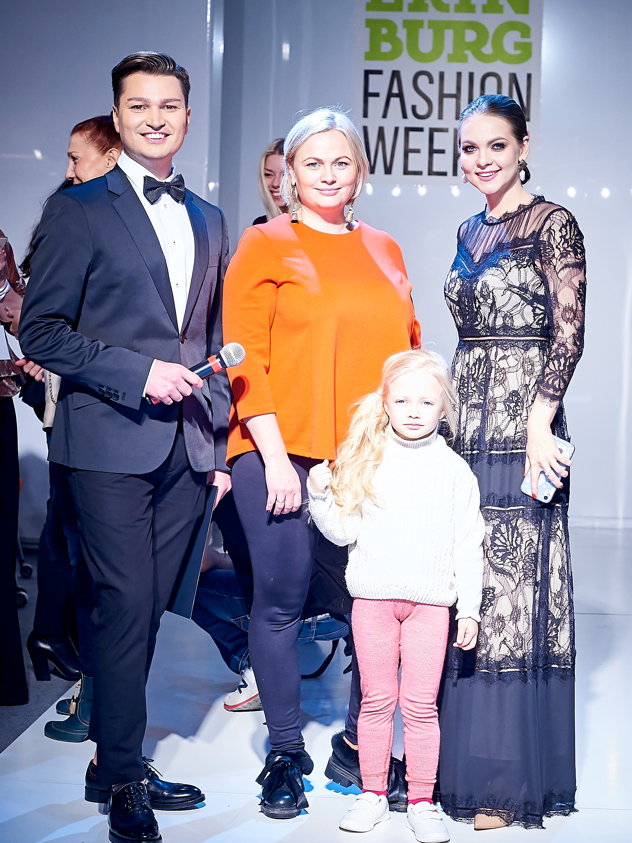 Fashion Week Ekb 2019. Фотографии отовсюду и обо всем