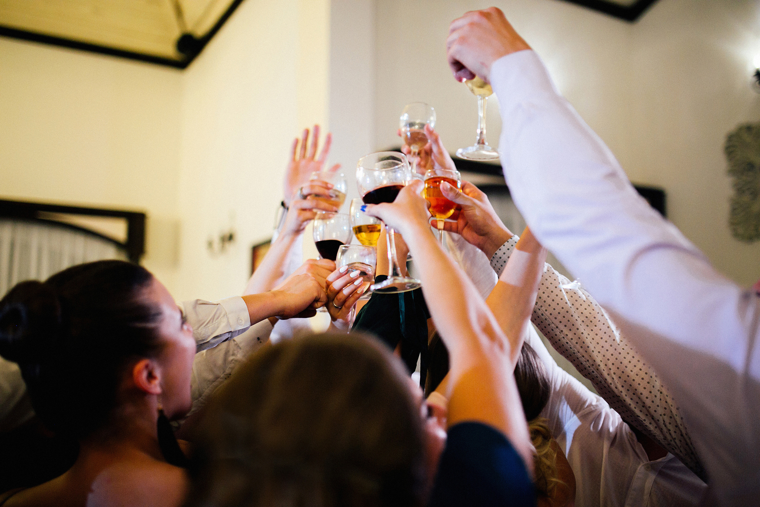 Женя и Катя. Главная