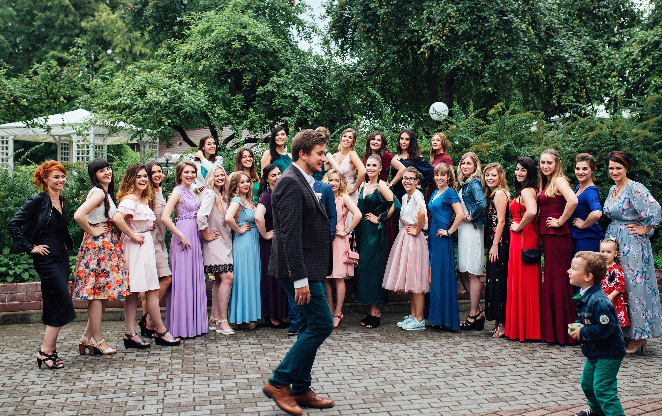 Женя и Катя. Главная