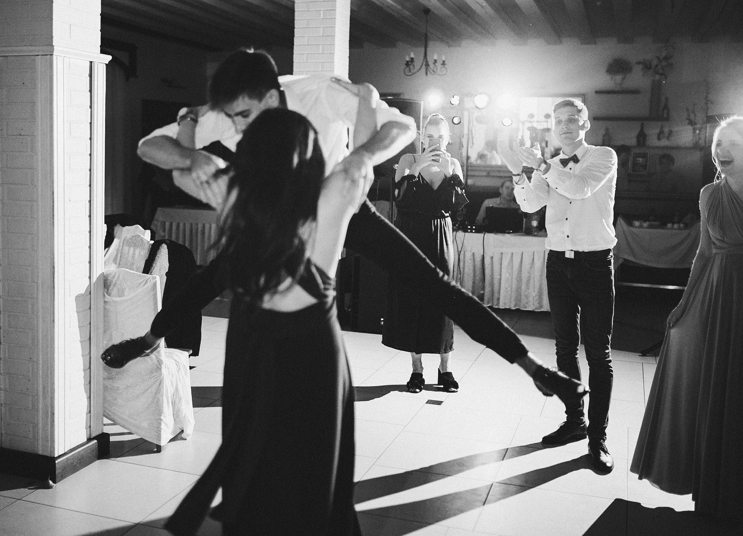 Женя и Катя. Главная