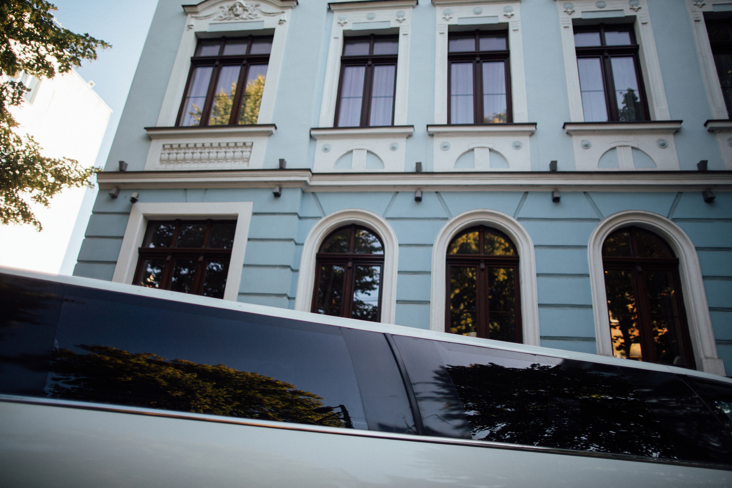 Костя и Сара. Главная