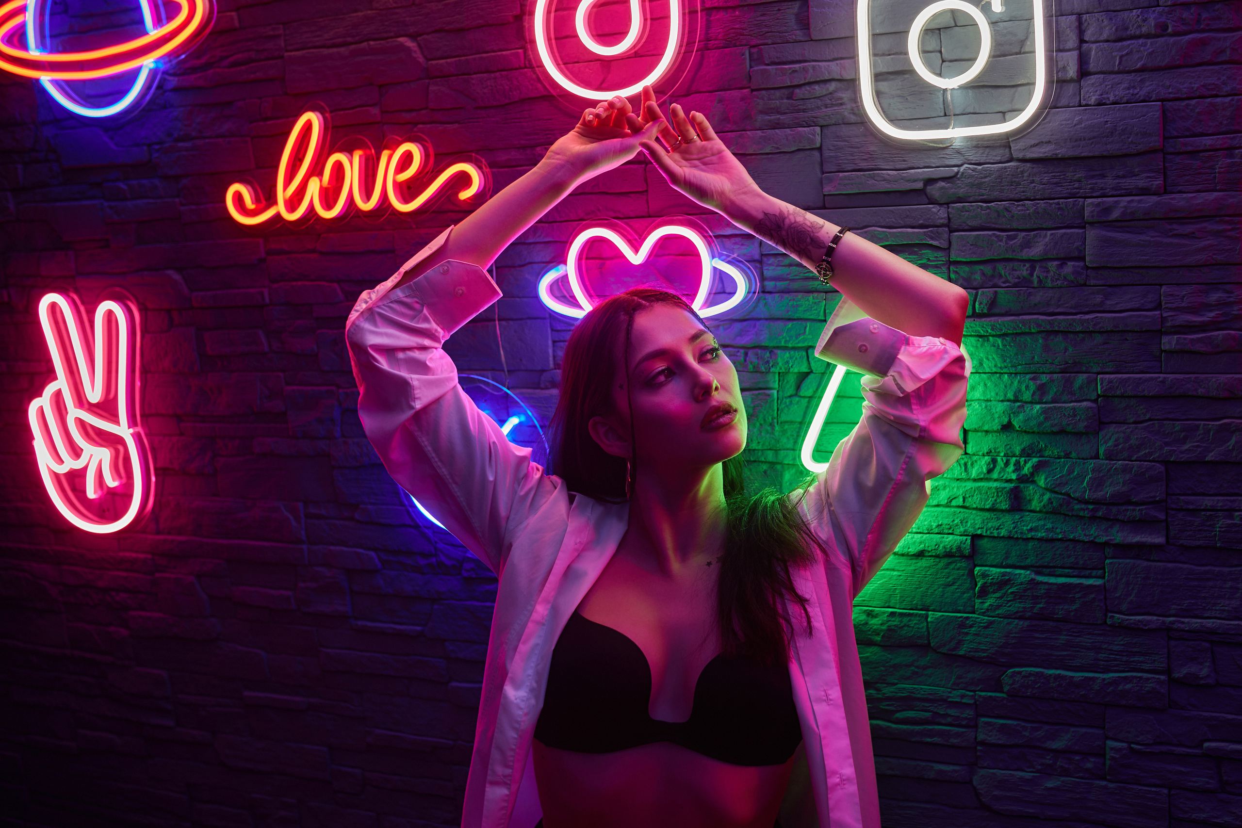 Юлия Неон. Репортажный и спортивный фотограф в Екатеринбурге, а также городах России — Алексей Колчин