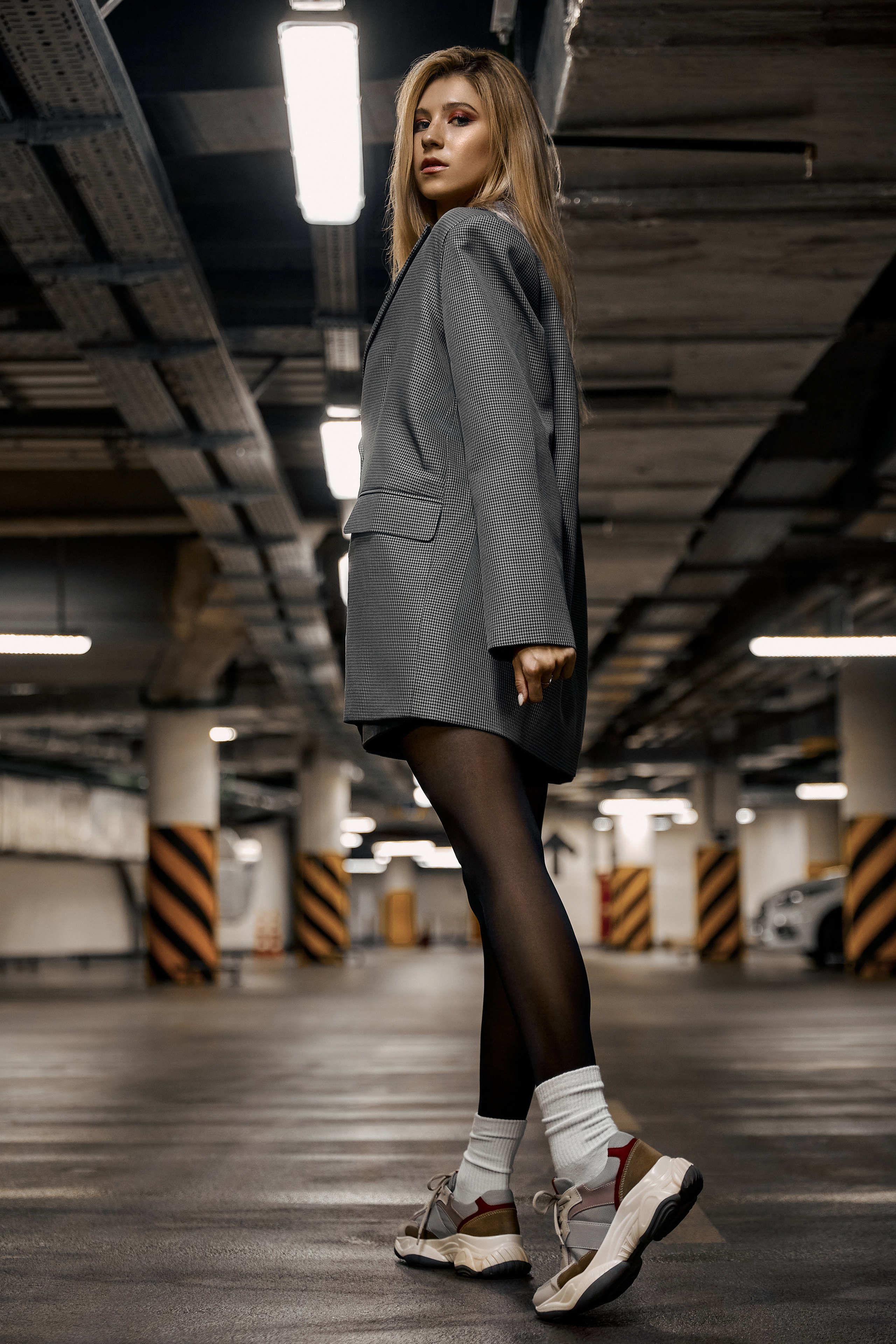 Анна. Паркинг. Репортажный и спортивный фотограф в Екатеринбурге, а также городах России — Алексей Колчин