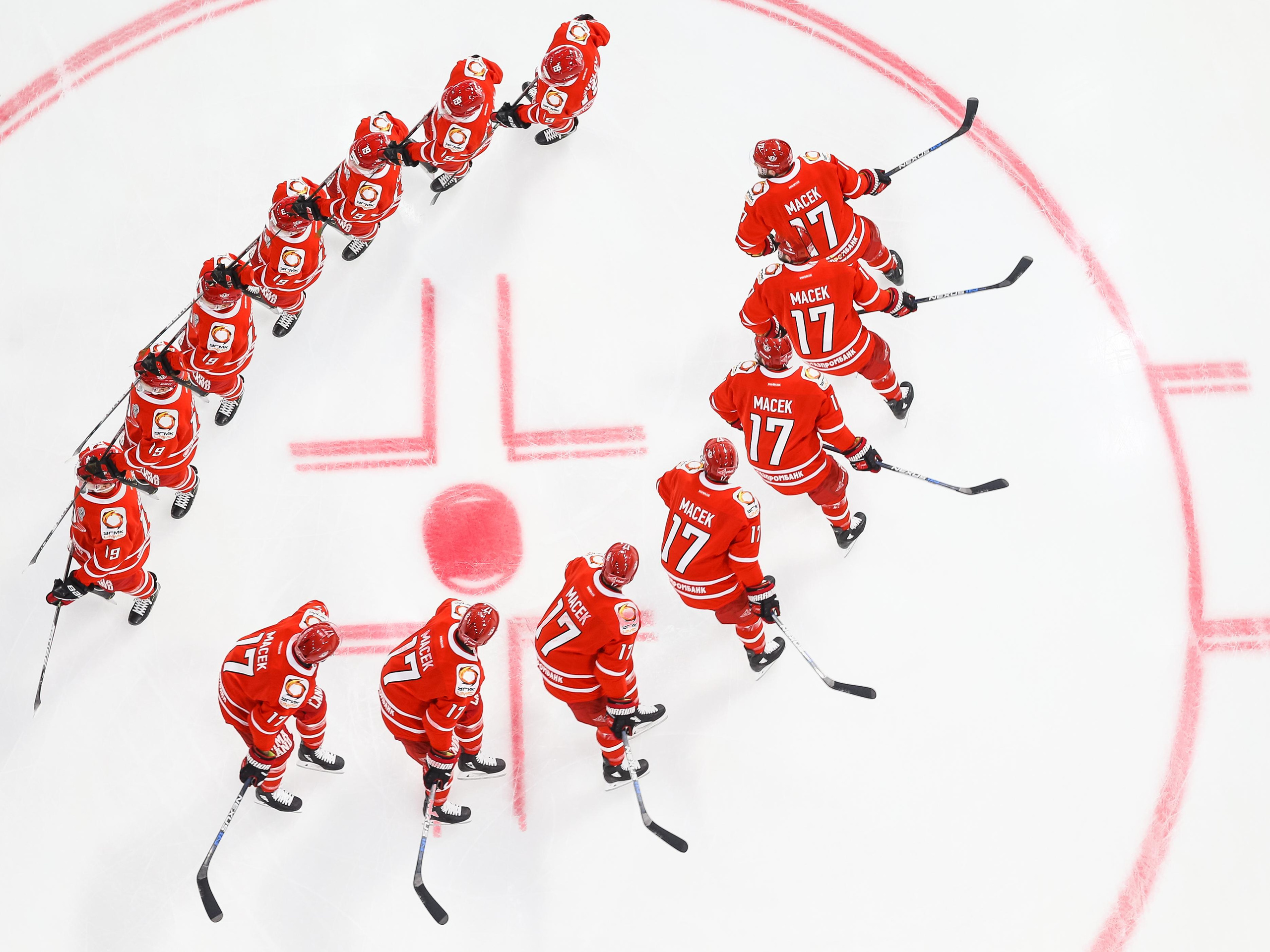 Спортивная фотосъемка, футбол, хоккей, баскетбол, волейбол Фотосъемка деловых мероприятий фотограф Екатеринбург урал Челябинск Тюмень репортажный фотограф фотограф спорта фотограф на корпоратив фотограф на форум