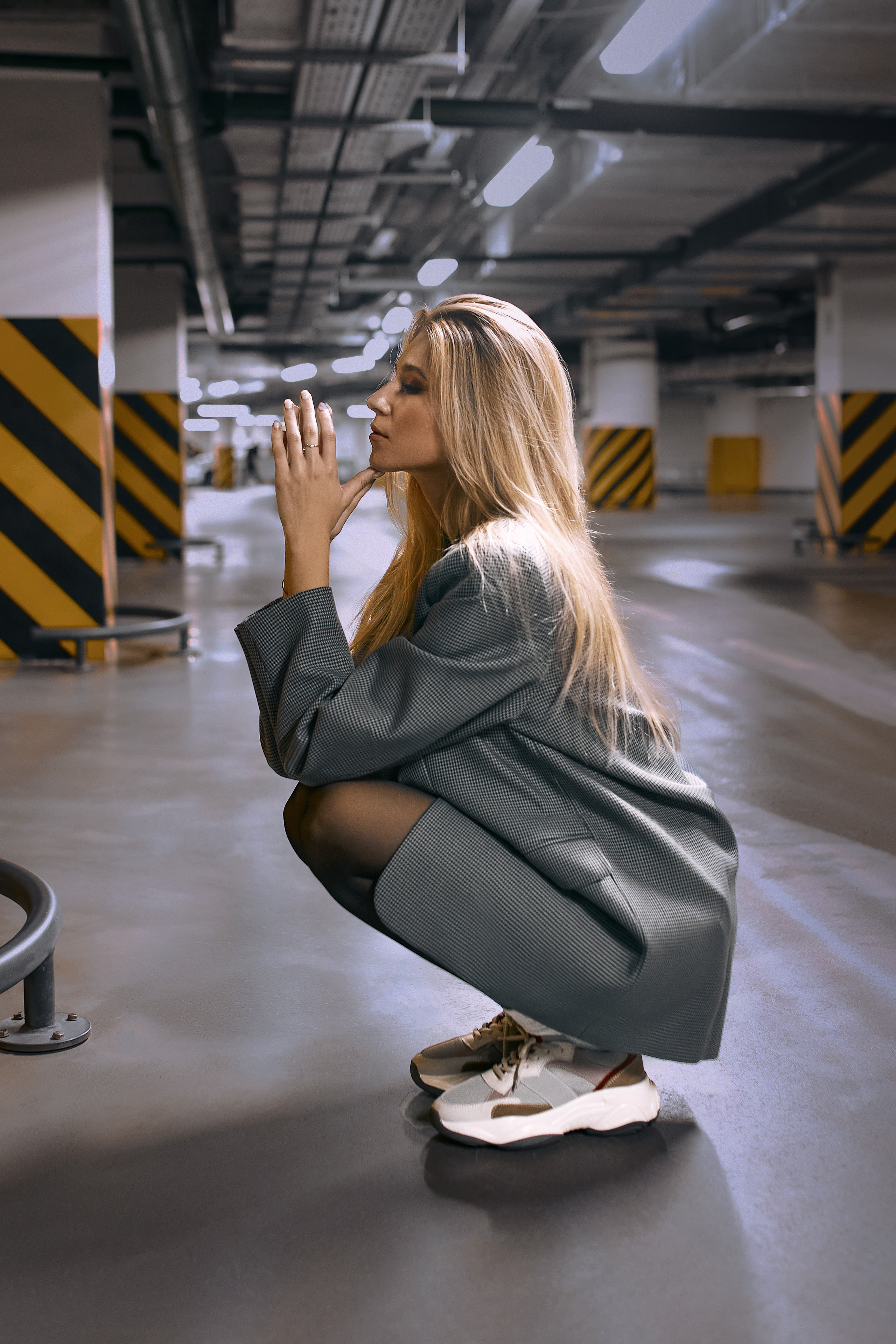 Анна. Паркинг. Репортажный и спортивный фотограф в Екатеринбурге, а также городах России — Алексей Колчин