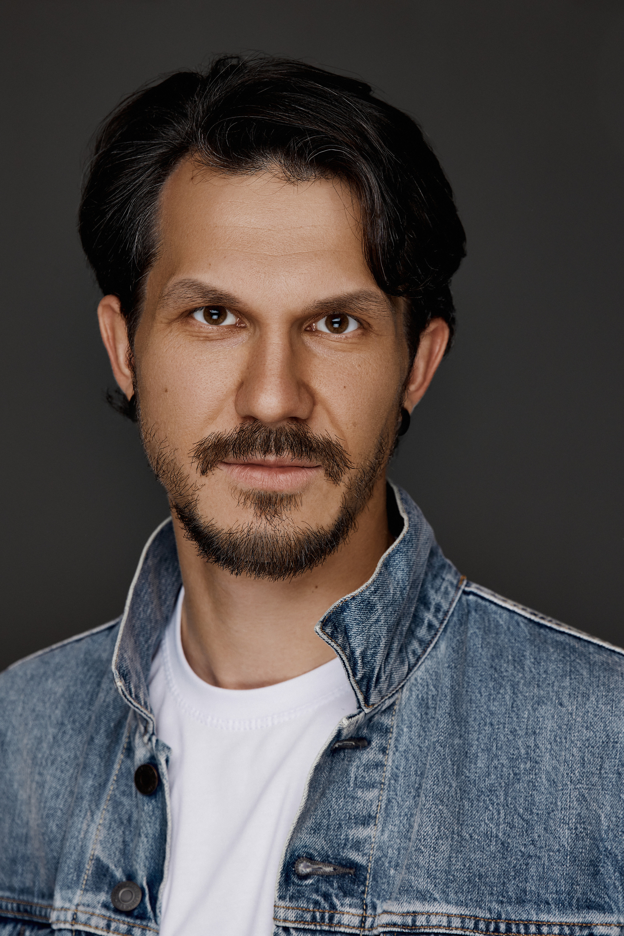 Мужской деловой портрет 