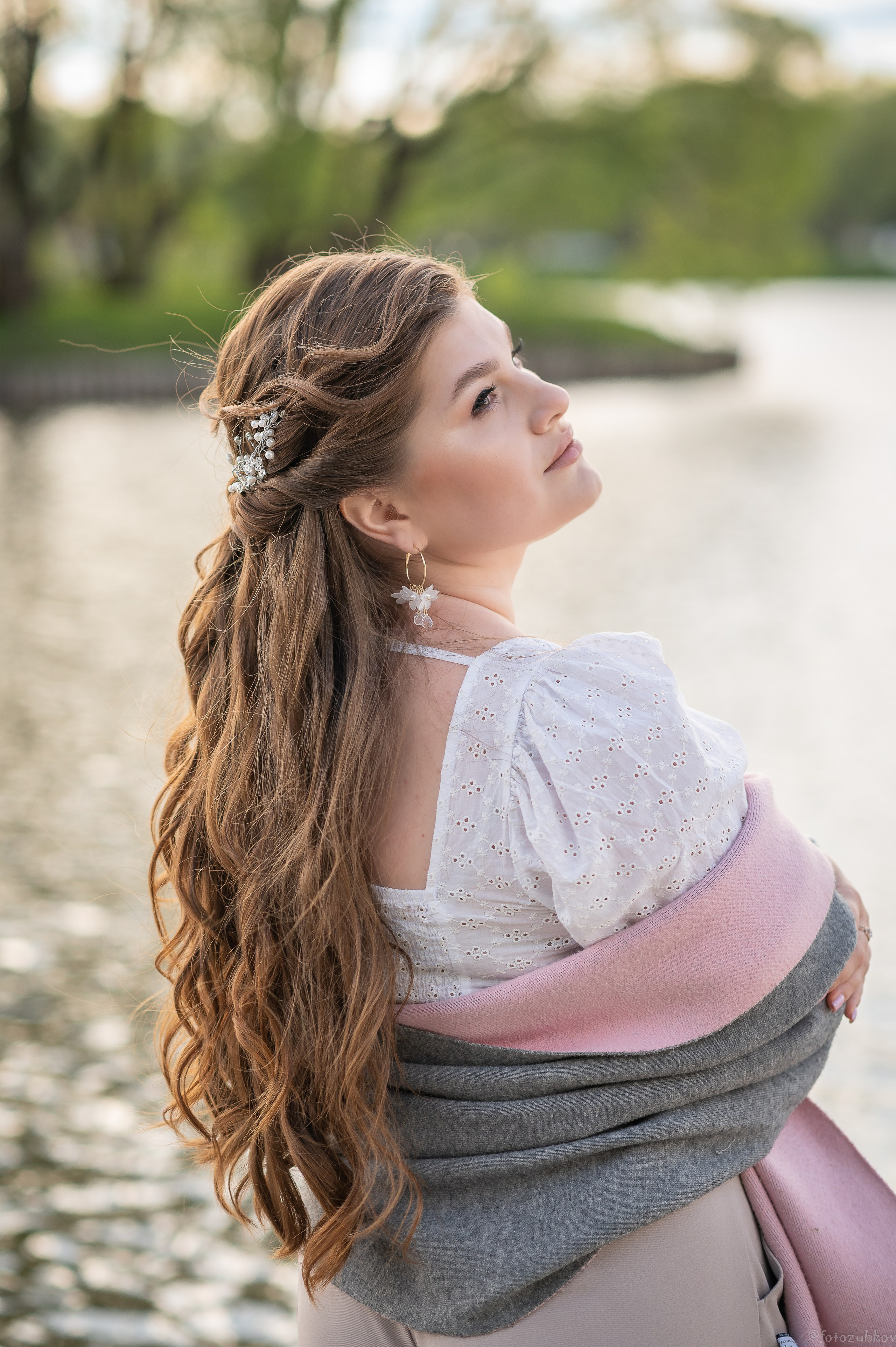 Красивая девушка в Царицыно