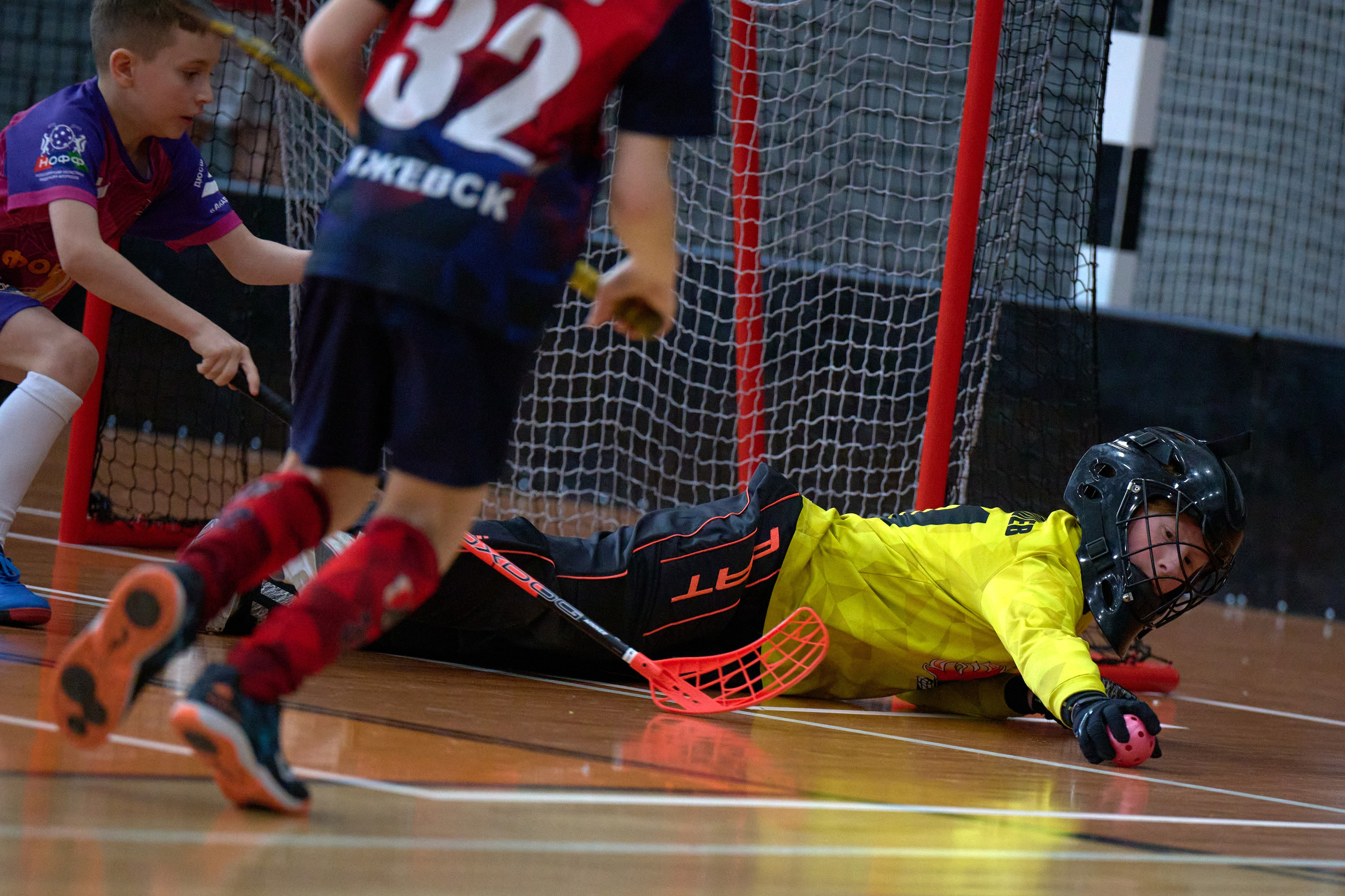 Турнир по флорболу 2025 Ника в Ижевске. Спортивный репортажный фотограф в Ижевске Сергей Мерзляков