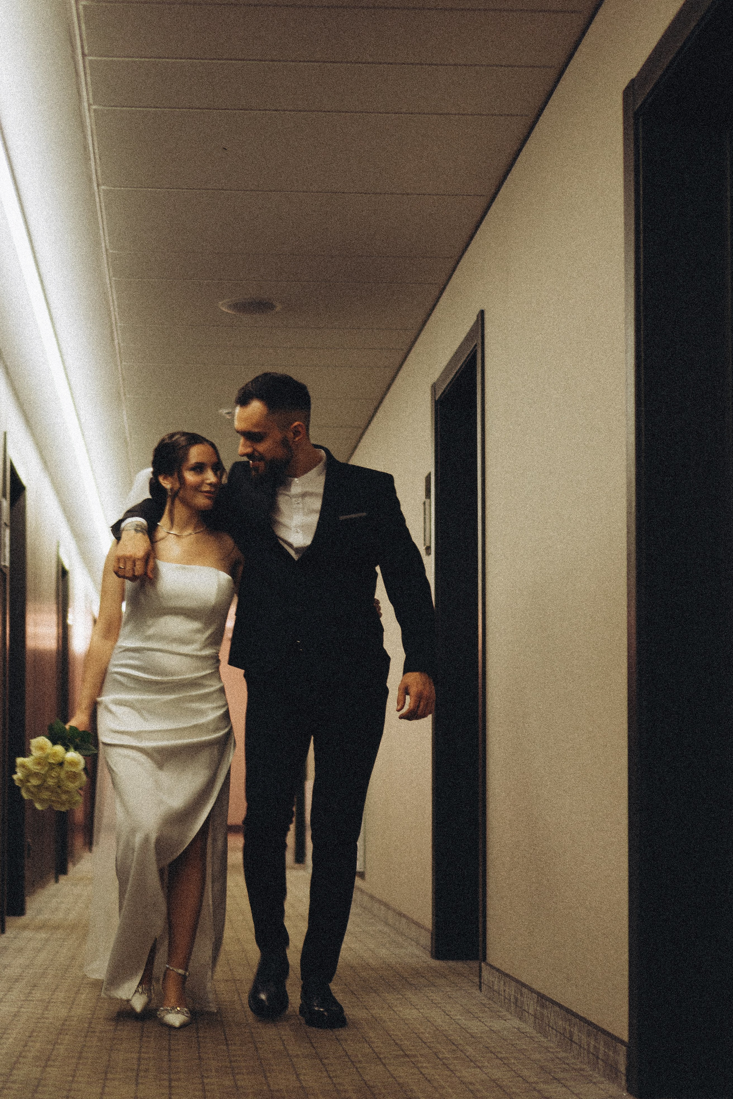 СВАДЕБНАЯ СЬЕМКА СБОРОВ ЖЕНИХА И НЕВЕСТЫ В ОТЕЛЕ И ТАКЖЕ ФОТОСЕССИИЯ В ОТЕЛЕЕ МЕГАПОЛИС БРЯНСК. Профессиональный фотограф, Санкт-Петербург — Виктория Богомолова