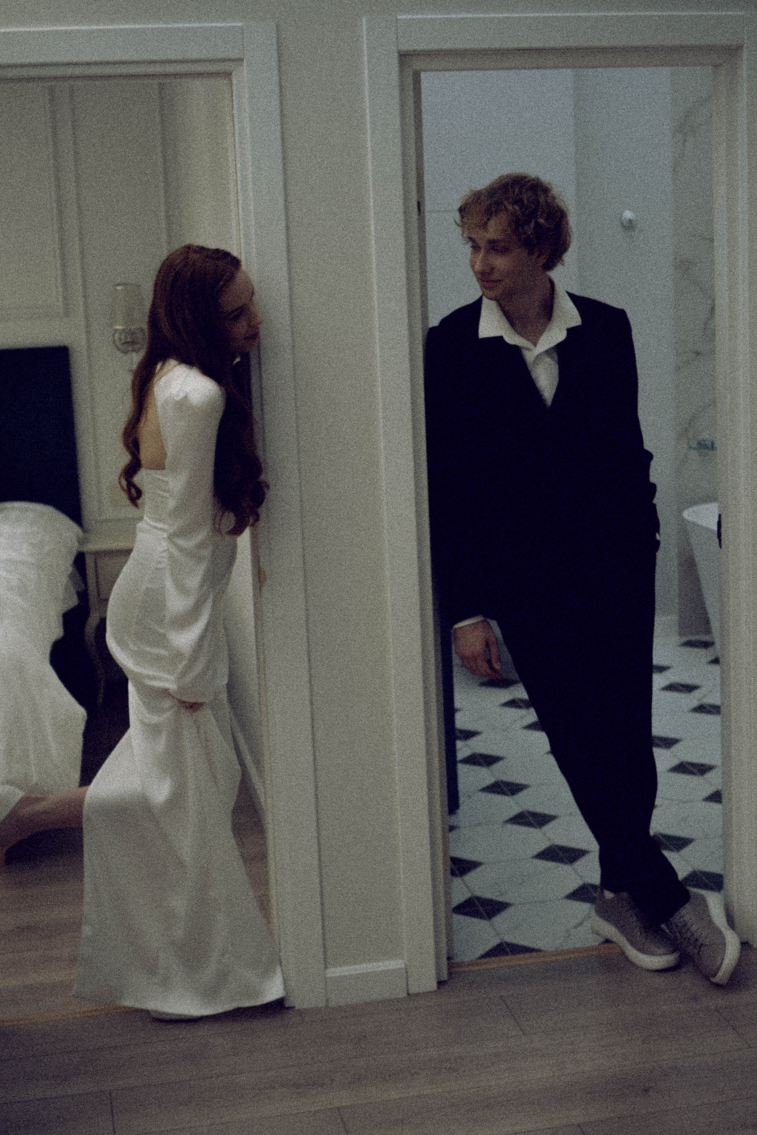 СВАДЕБНАЯ СЬЕМКА В ОТЕЛЕ. СБОРЫ ЖЕНИХА И НЕВЕСТЫ И ТАКЖЕ ТОР И ПОДГОТОВКА К ПРОГУЛКЕ. Профессиональный фотограф, Санкт-Петербург — Виктория Богомолова