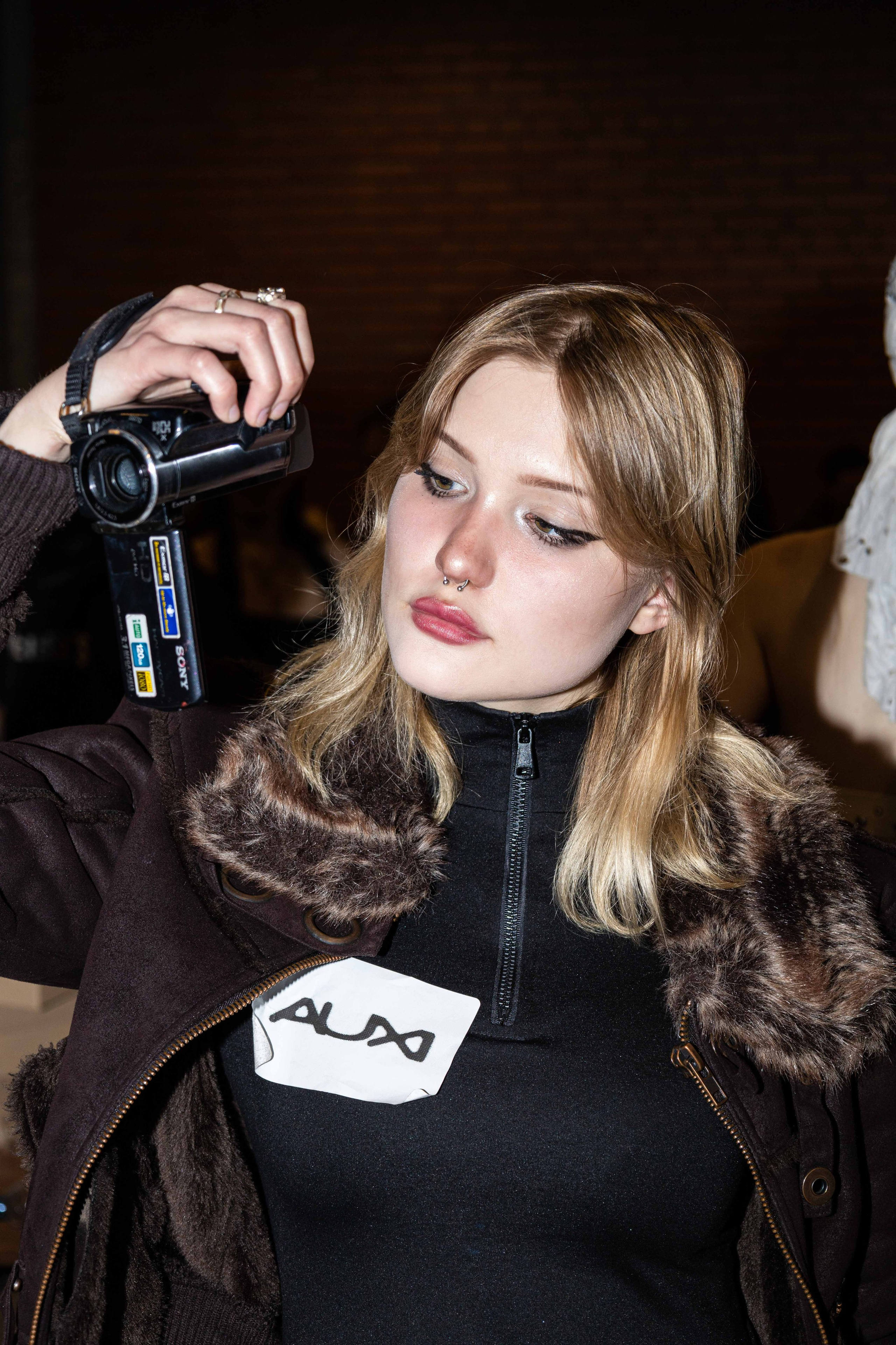 Auxi Backstage. VICTORIA SHU