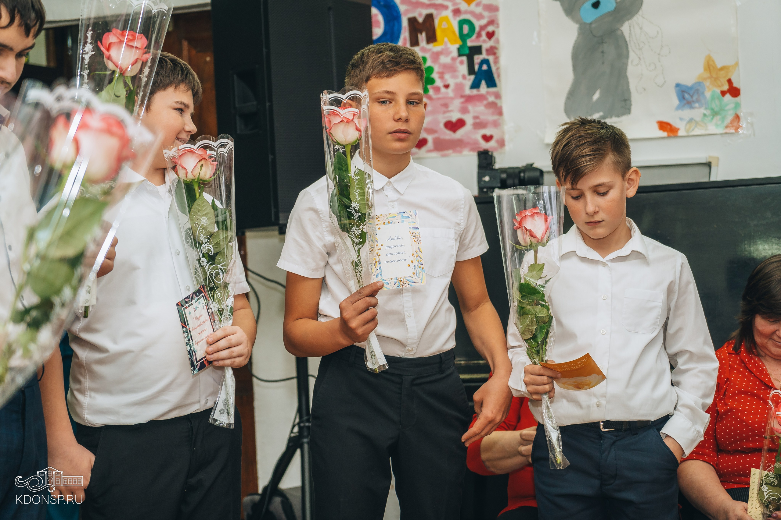 В преддверии праздника весны. Новотитаровский Дом культуры