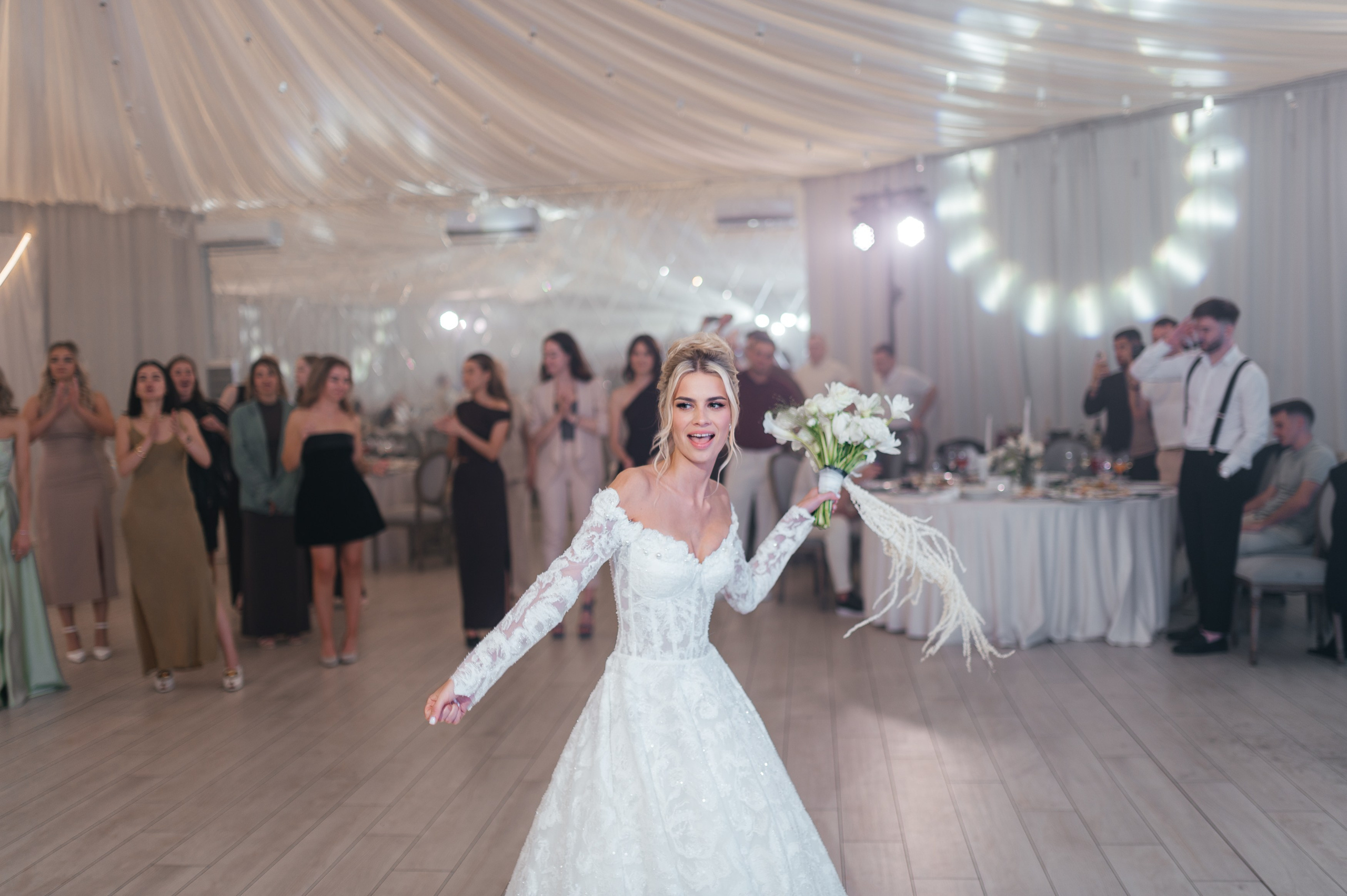 Свадьба Алины и Дани в Санкт-Петербурге. Свадебный и индивидуальный фотограф Никита Роут | Москва