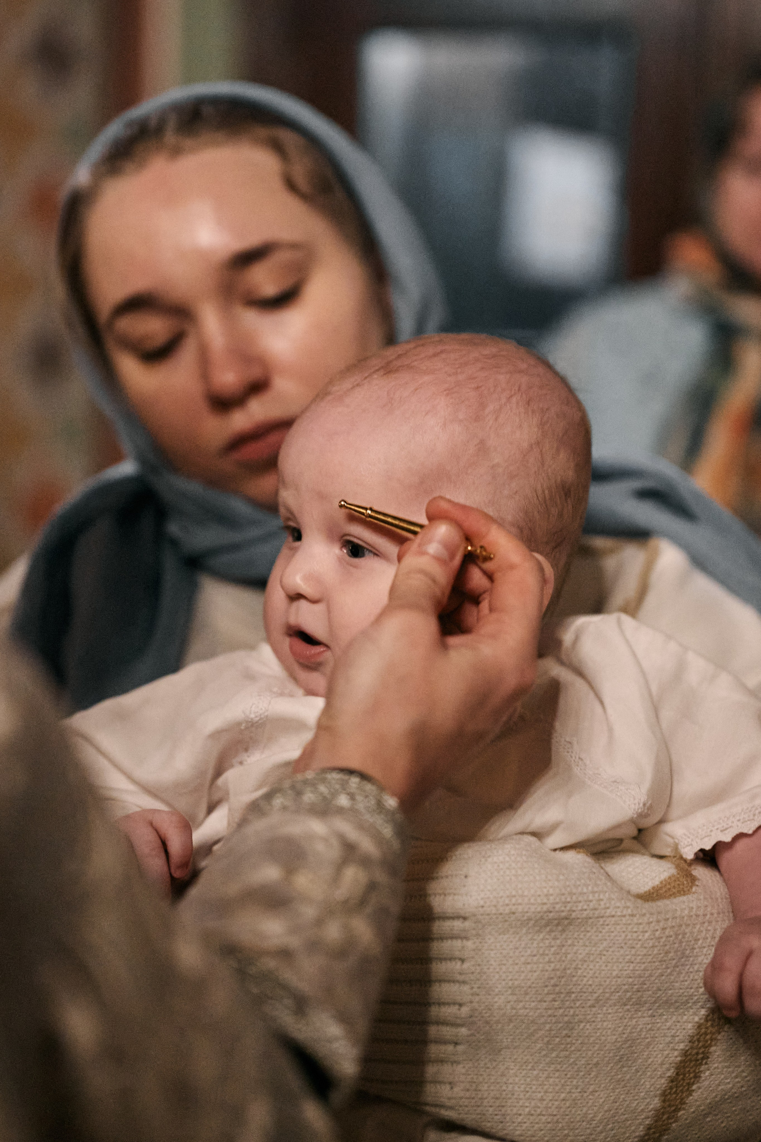 Крещение в храме Василия Великого на Горке. Свадебный фотограф Надежда Максимова