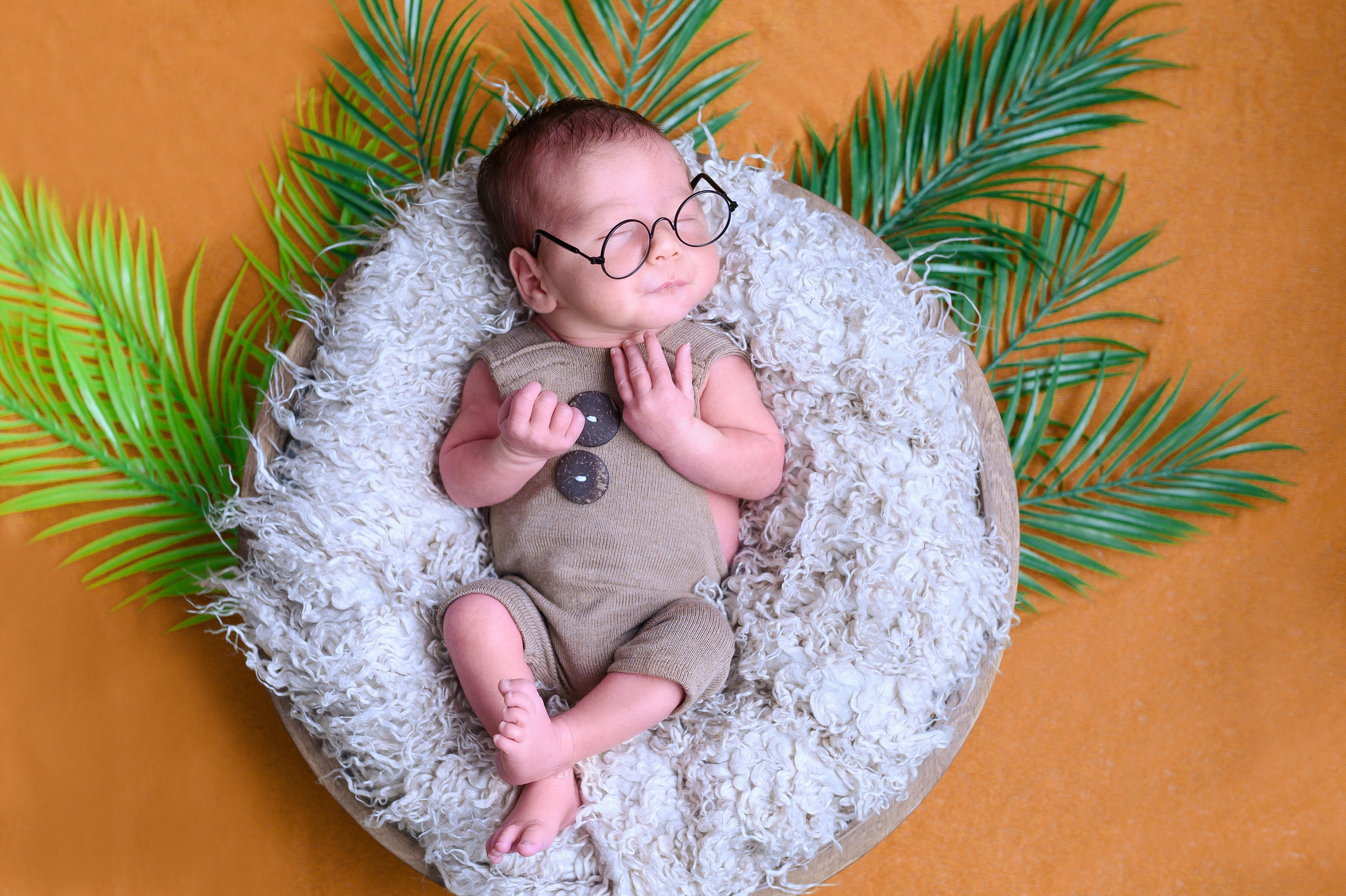 Ньюборн. Детский фотограф Абхазия