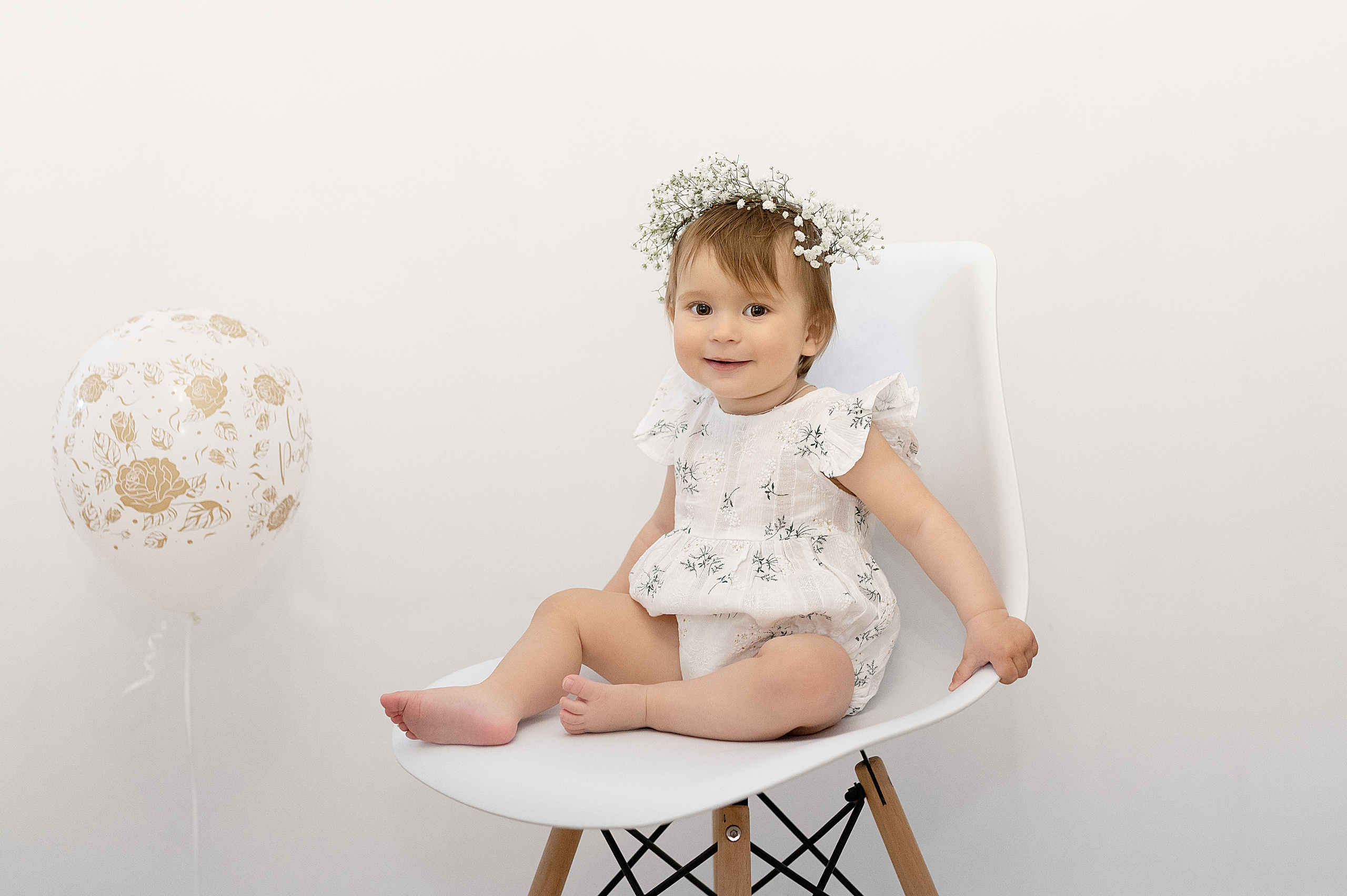 Майя 1 годик. Детский фотограф Абхазия