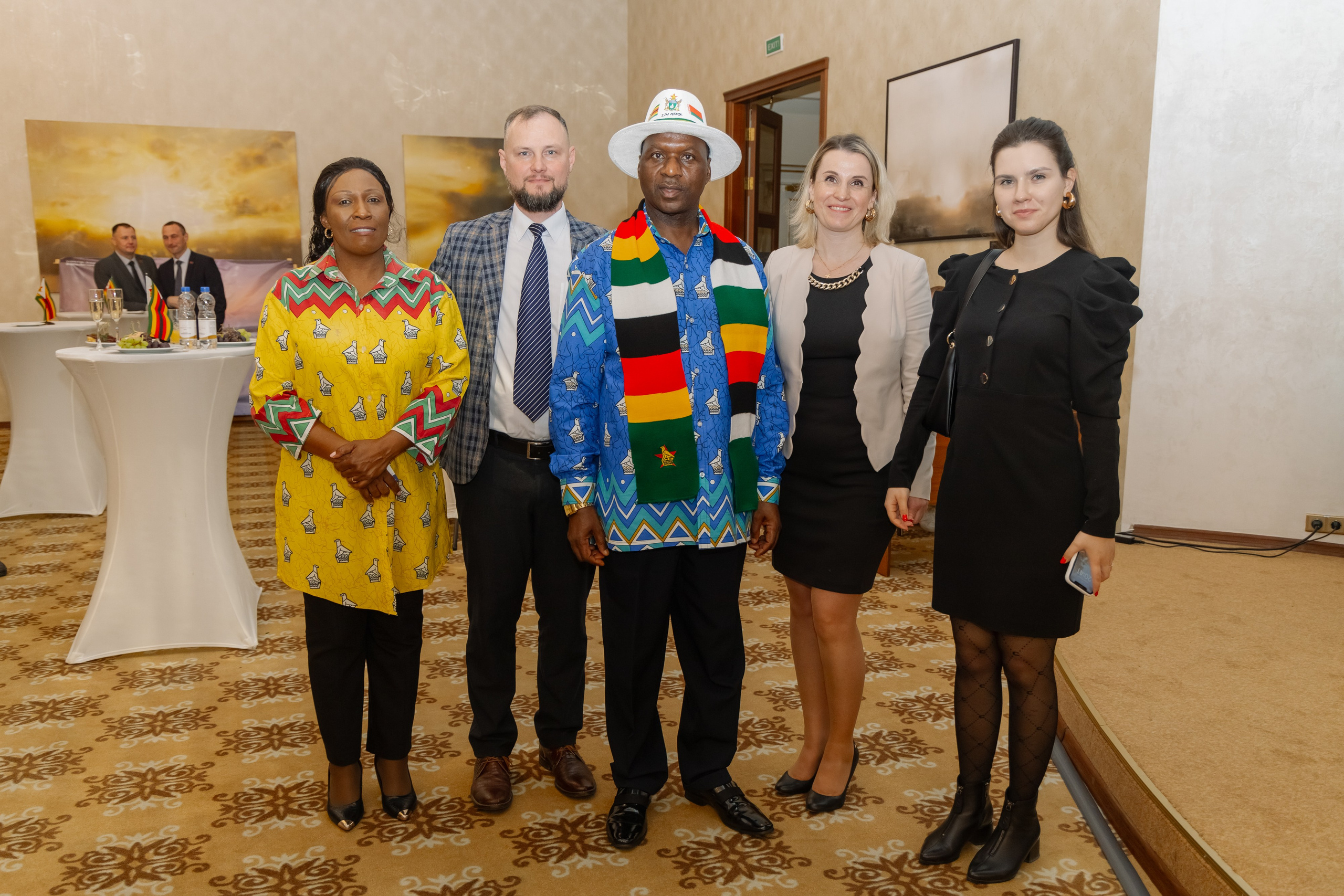 Фотосъемка делегации Посольства Зимбабве в Минске. Свадебный фотограф в Минске/Беларуси Сергей Спиридонов