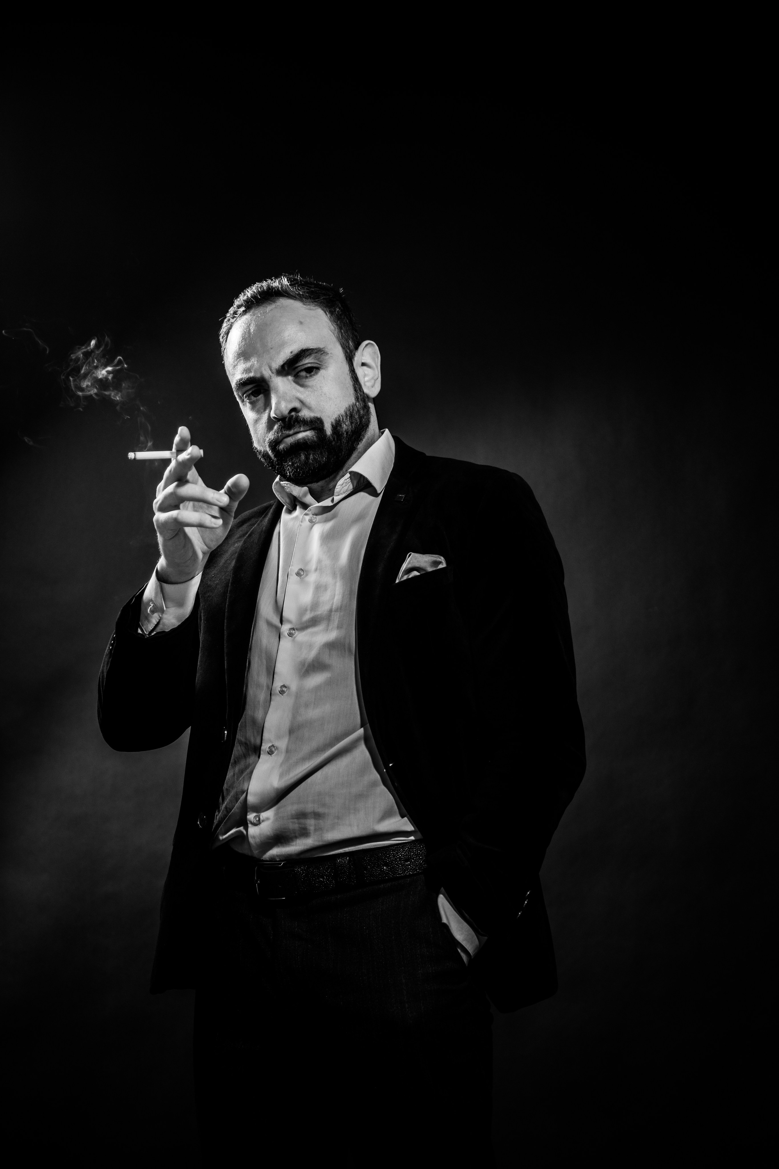 Фотосессия для предпринимателя: основателя видеостудии и видеопродакшена «ARMAKO FILMS» Айка Акопяна. Коммерческий фотограф в Санкт-Петербурге и Москве Полина Мамонтова