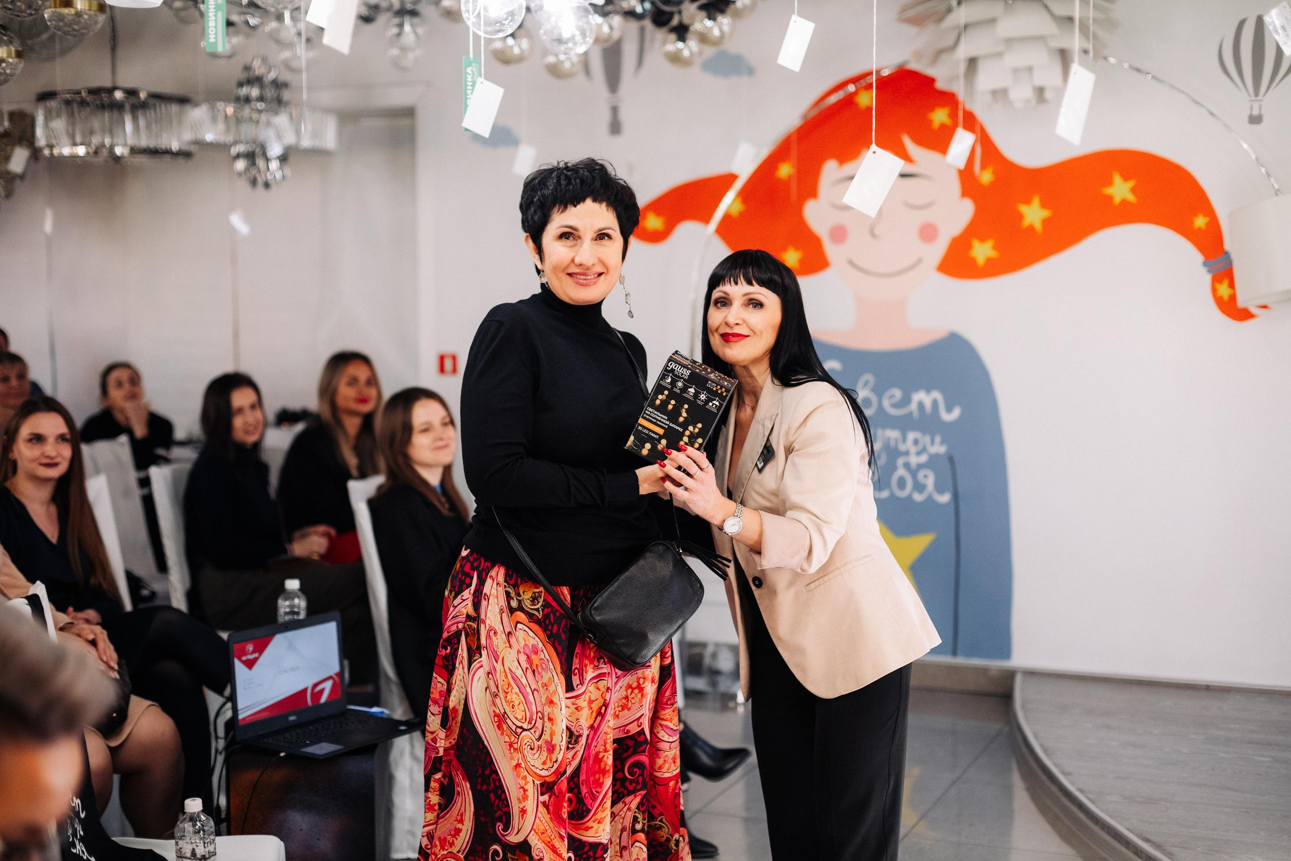 FANDECO [ВСТРЕЧА ДИЗАЙНЕРОВ]. СВОИ. ФОТООТЧЕТЫ-СОБЫТИЯ-МЕСТА