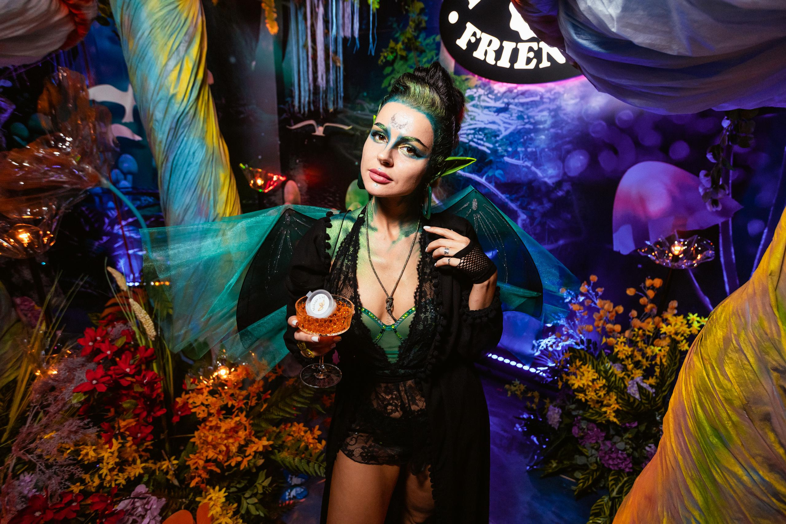 ILLEGAL FRIENDS WONDERLAND [PART II]. СВОИ. ФОТООТЧЕТЫ-СОБЫТИЯ-МЕСТА