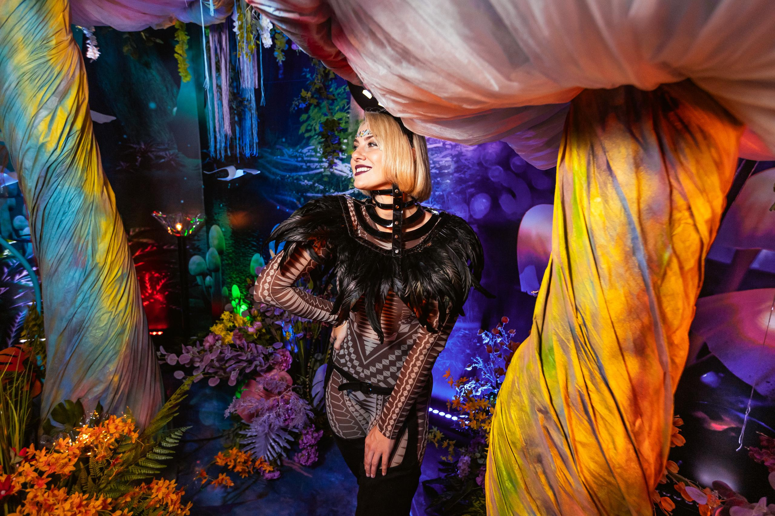 ILLEGAL FRIENDS WONDERLAND [PART I]. СВОИ. ФОТООТЧЕТЫ-СОБЫТИЯ-МЕСТА