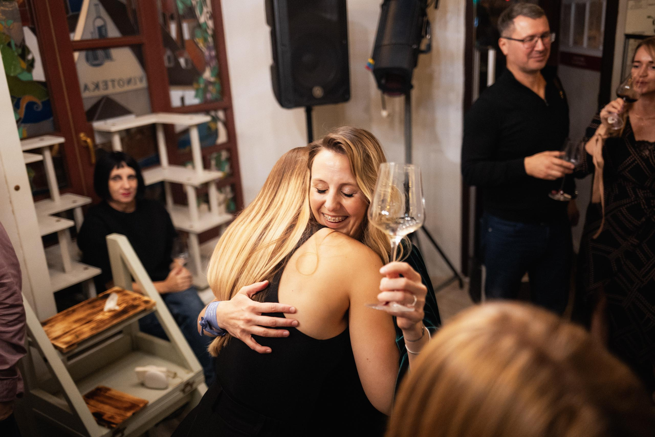 ВИНОТЕКА [10 ЛЕТ ВИННОМУ БУТИКУ]. СВОИ. ФОТООТЧЕТЫ-СОБЫТИЯ-МЕСТА