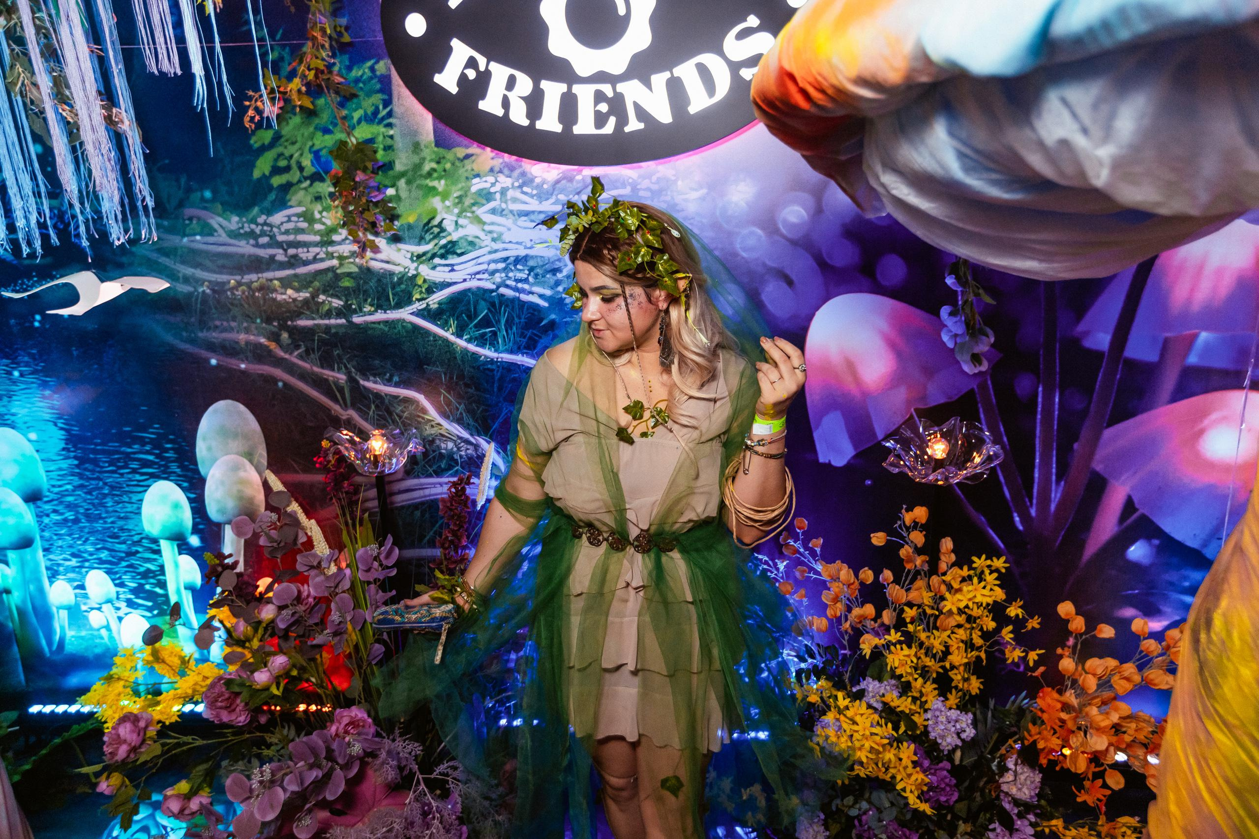 ILLEGAL FRIENDS WONDERLAND [PART II]. СВОИ. ФОТООТЧЕТЫ-СОБЫТИЯ-МЕСТА