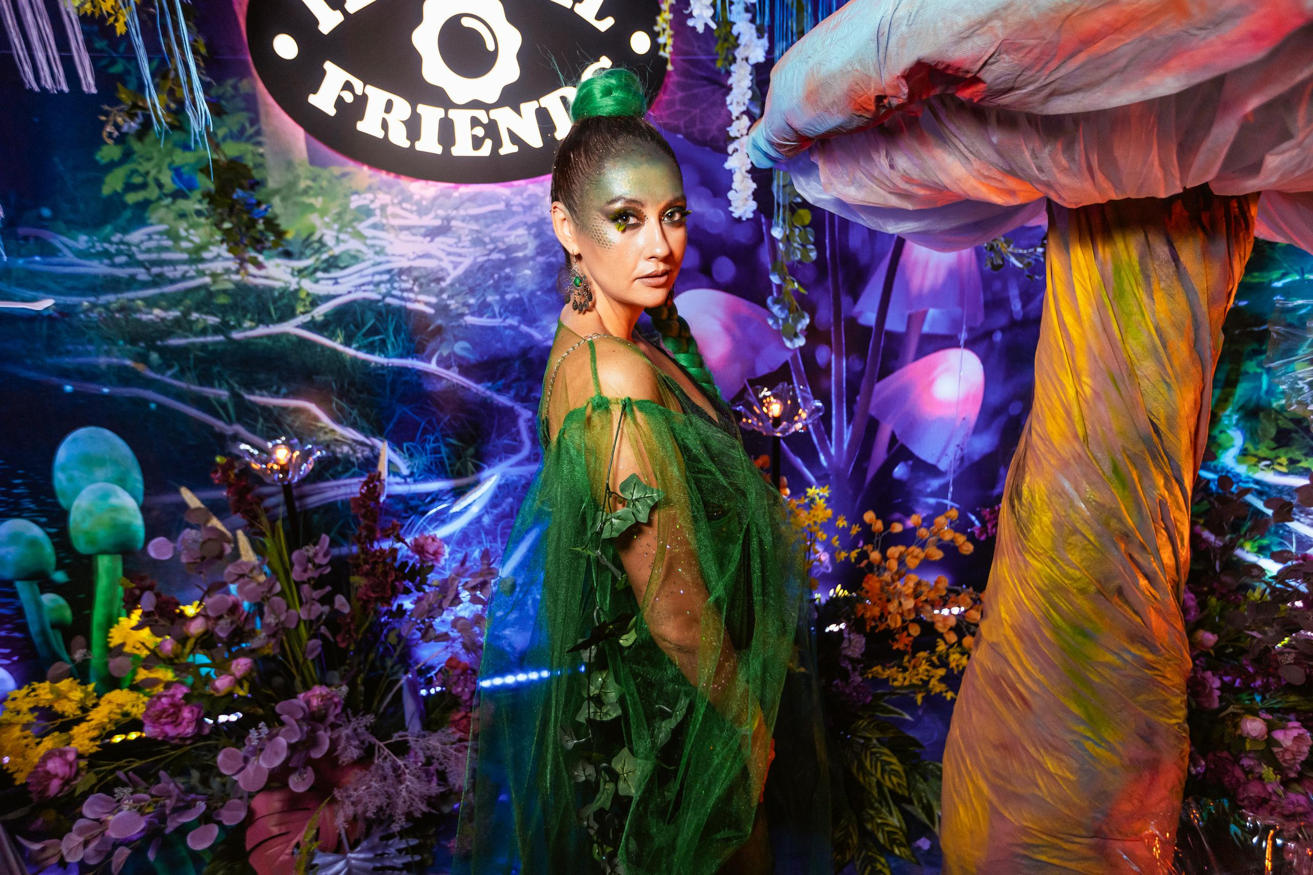 ILLEGAL FRIENDS WONDERLAND [PART I]. СВОИ. ФОТООТЧЕТЫ-СОБЫТИЯ-МЕСТА