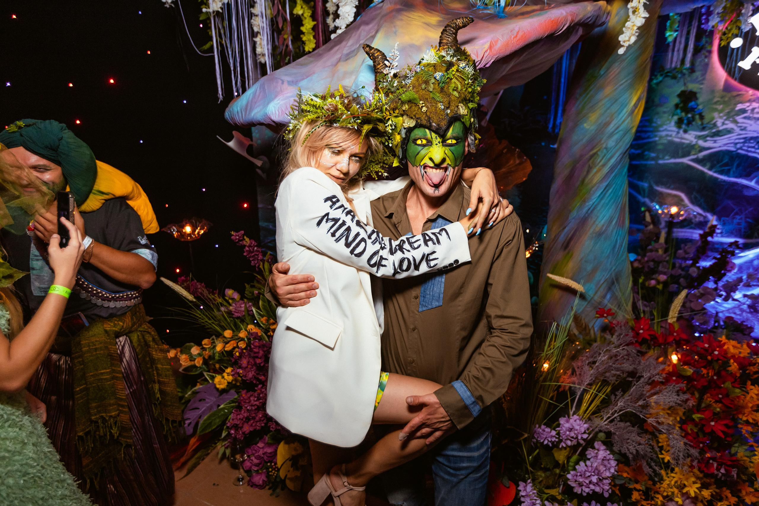 ILLEGAL FRIENDS WONDERLAND [PART II]. СВОИ. ФОТООТЧЕТЫ-СОБЫТИЯ-МЕСТА