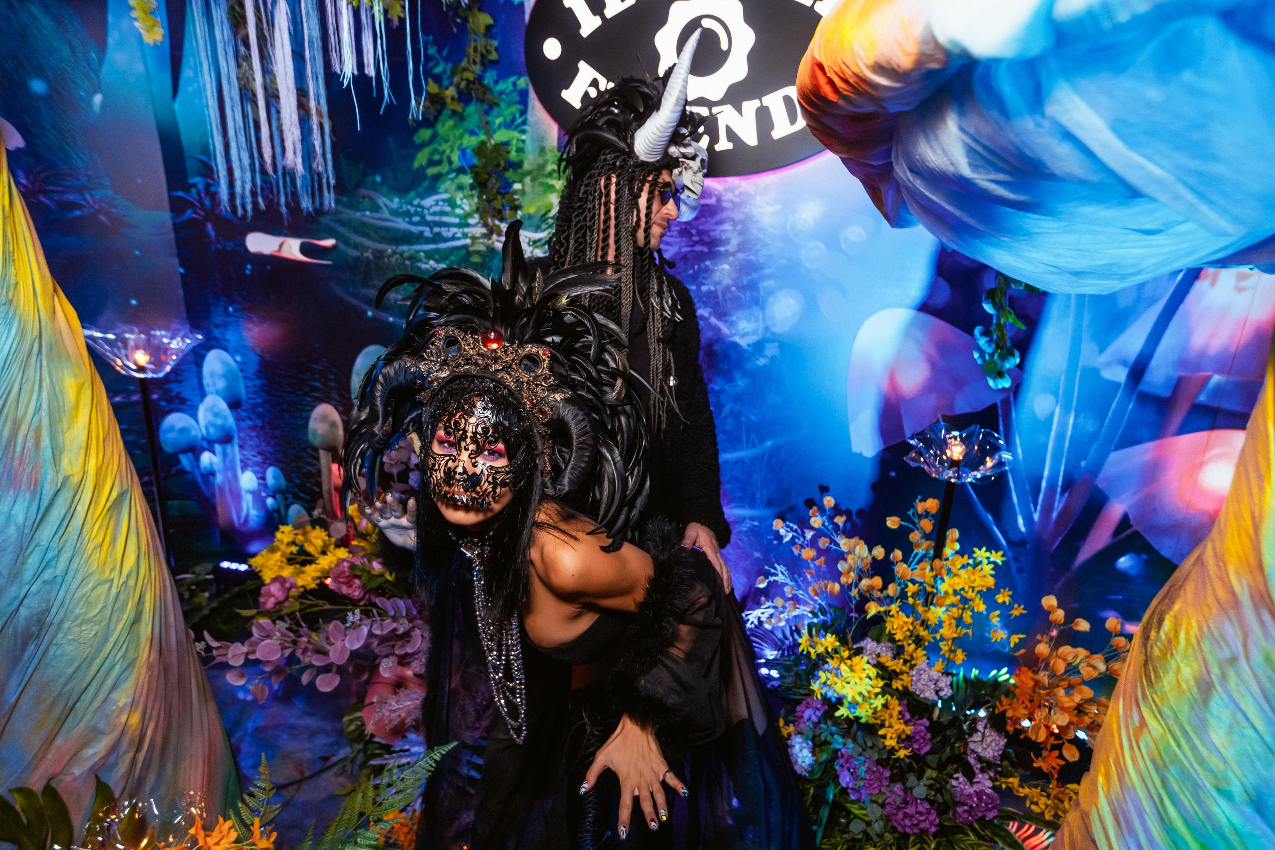 ILLEGAL FRIENDS WONDERLAND [PART II]. СВОИ. ФОТООТЧЕТЫ-СОБЫТИЯ-МЕСТА