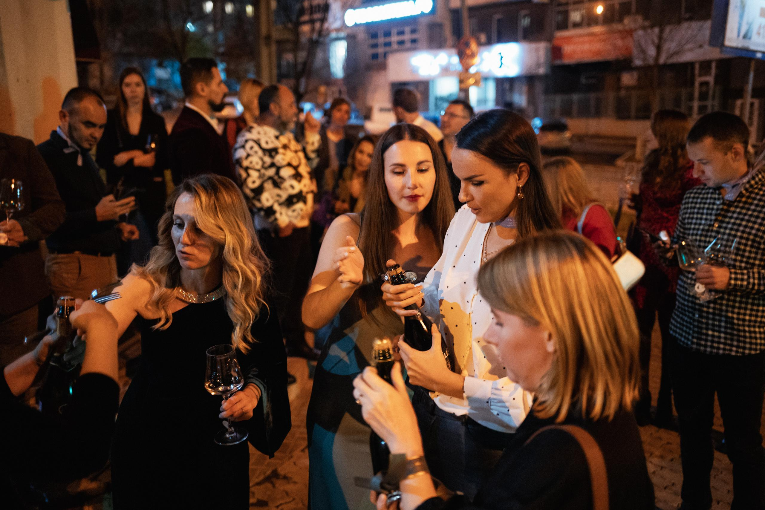 ВИНОТЕКА [10 ЛЕТ ВИННОМУ БУТИКУ]. СВОИ. ФОТООТЧЕТЫ-СОБЫТИЯ-МЕСТА