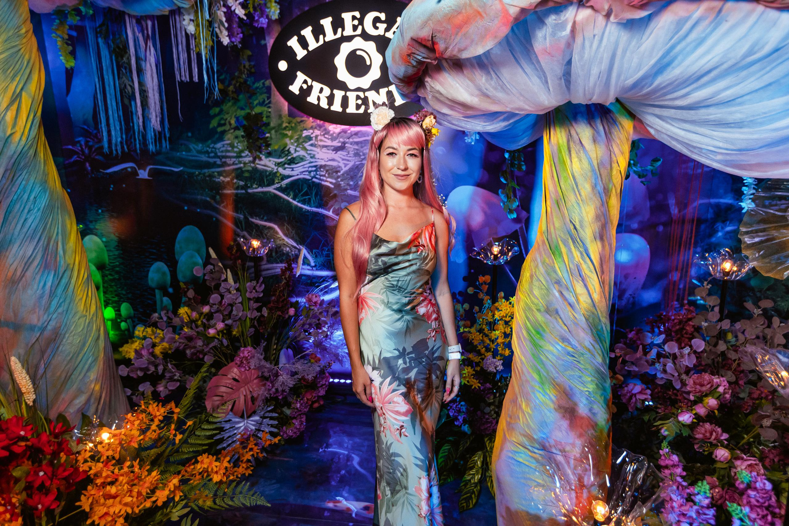 ILLEGAL FRIENDS WONDERLAND [PART I]. СВОИ. ФОТООТЧЕТЫ-СОБЫТИЯ-МЕСТА