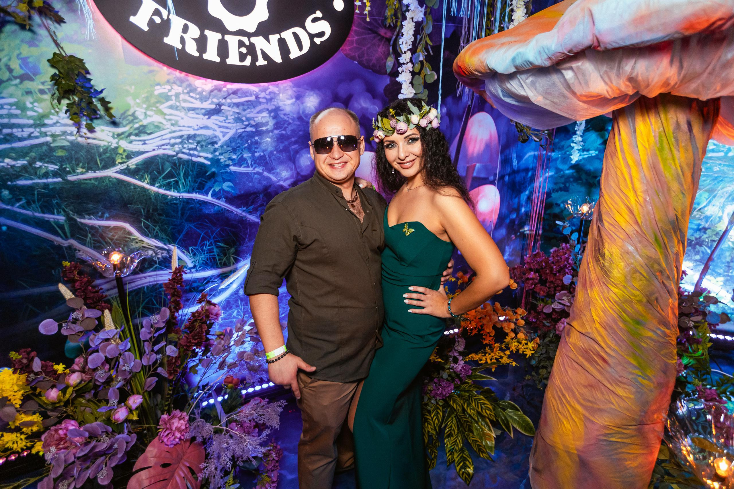 ILLEGAL FRIENDS WONDERLAND [PART I]. СВОИ. ФОТООТЧЕТЫ-СОБЫТИЯ-МЕСТА