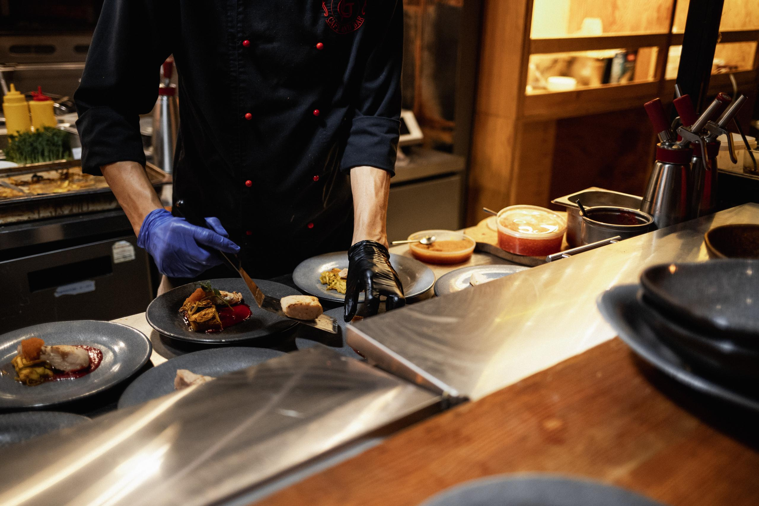 2 ШЕФА 4 РУКИ [ГЛАВНЫЙ ГАСТРОУЖИН]. СВОИ. ФОТООТЧЕТЫ-СОБЫТИЯ-МЕСТА