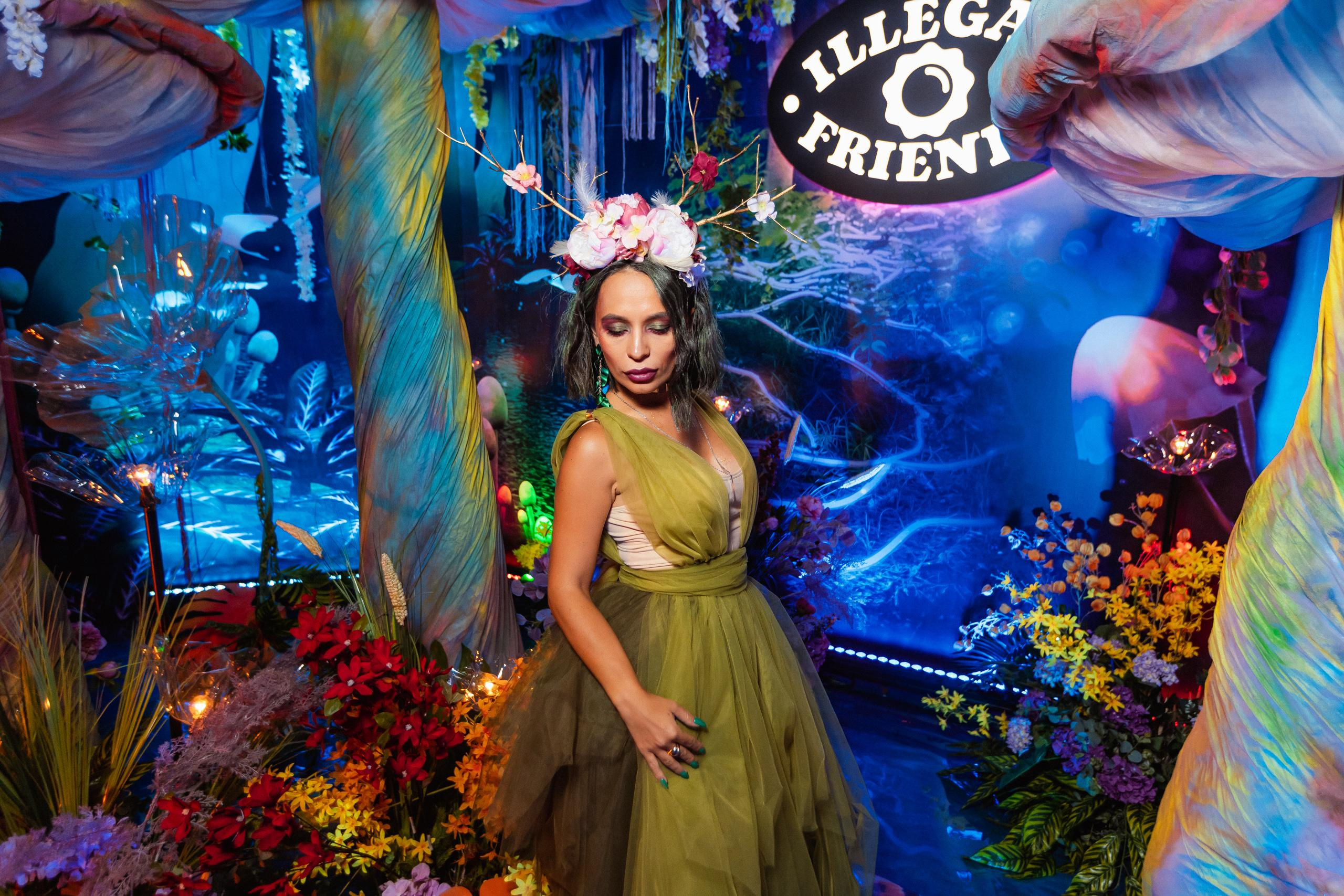 ILLEGAL FRIENDS WONDERLAND [PART I]. СВОИ. ФОТООТЧЕТЫ-СОБЫТИЯ-МЕСТА