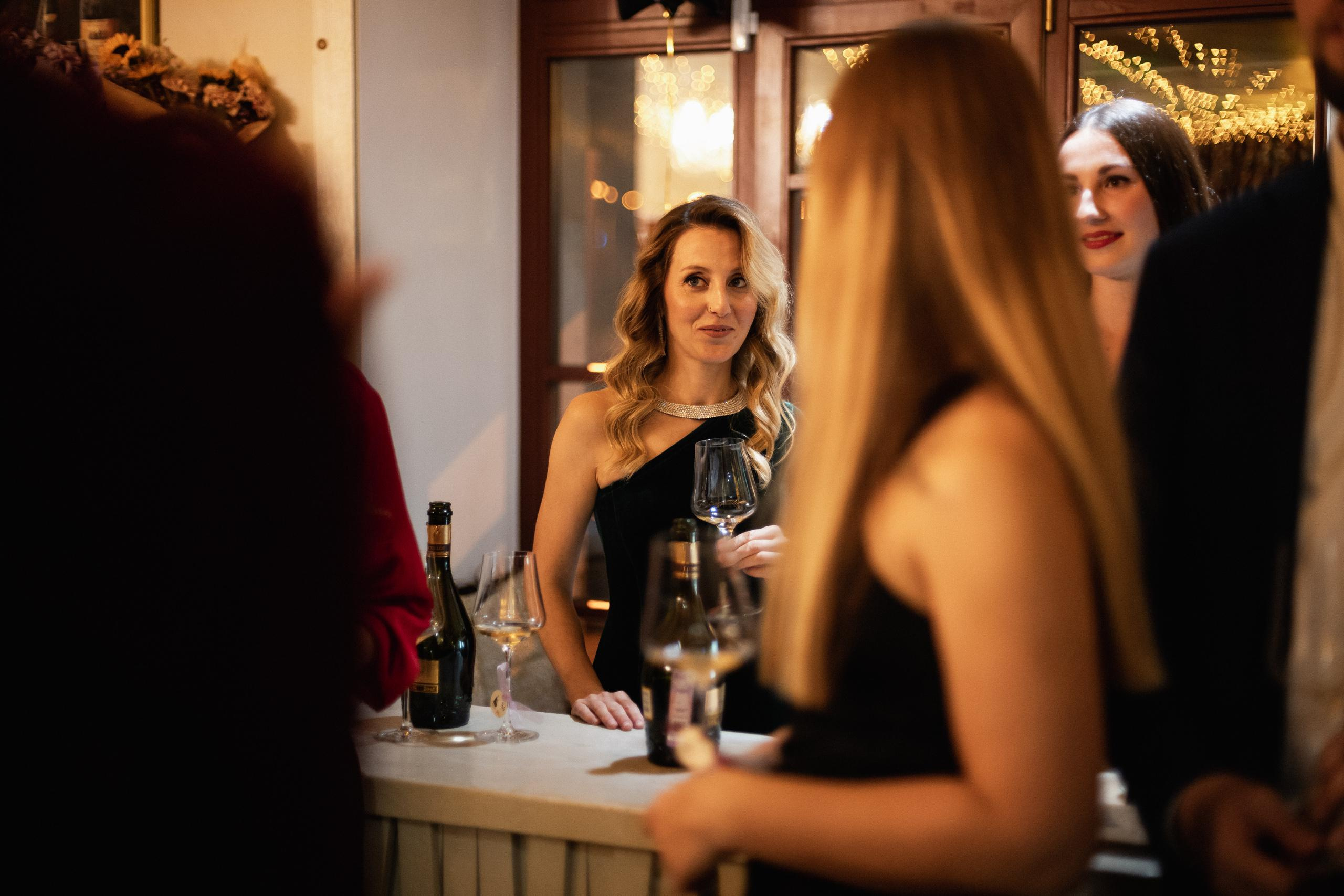 ВИНОТЕКА [10 ЛЕТ ВИННОМУ БУТИКУ]. СВОИ. ФОТООТЧЕТЫ-СОБЫТИЯ-МЕСТА