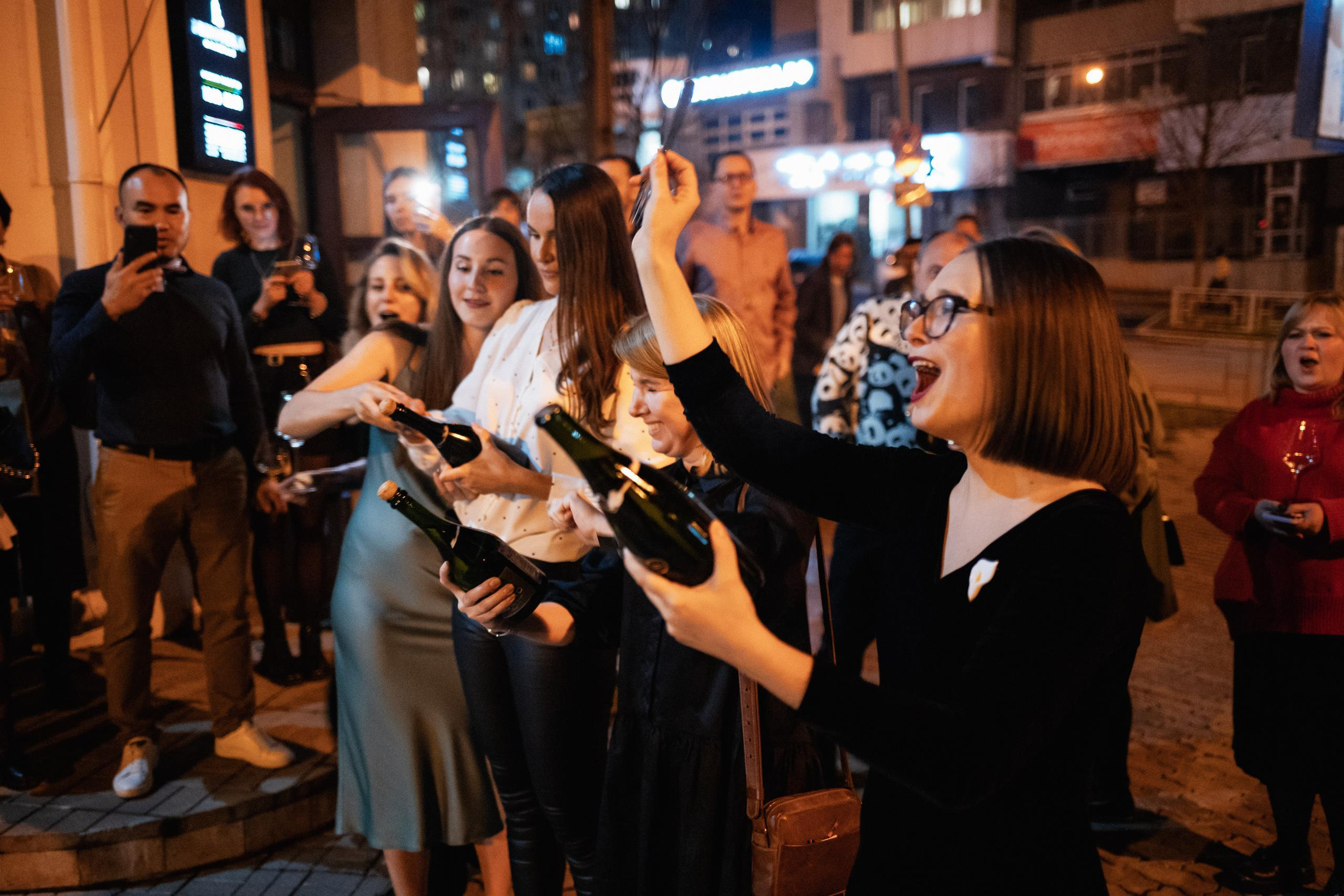 ВИНОТЕКА [10 ЛЕТ ВИННОМУ БУТИКУ]. СВОИ. ФОТООТЧЕТЫ-СОБЫТИЯ-МЕСТА