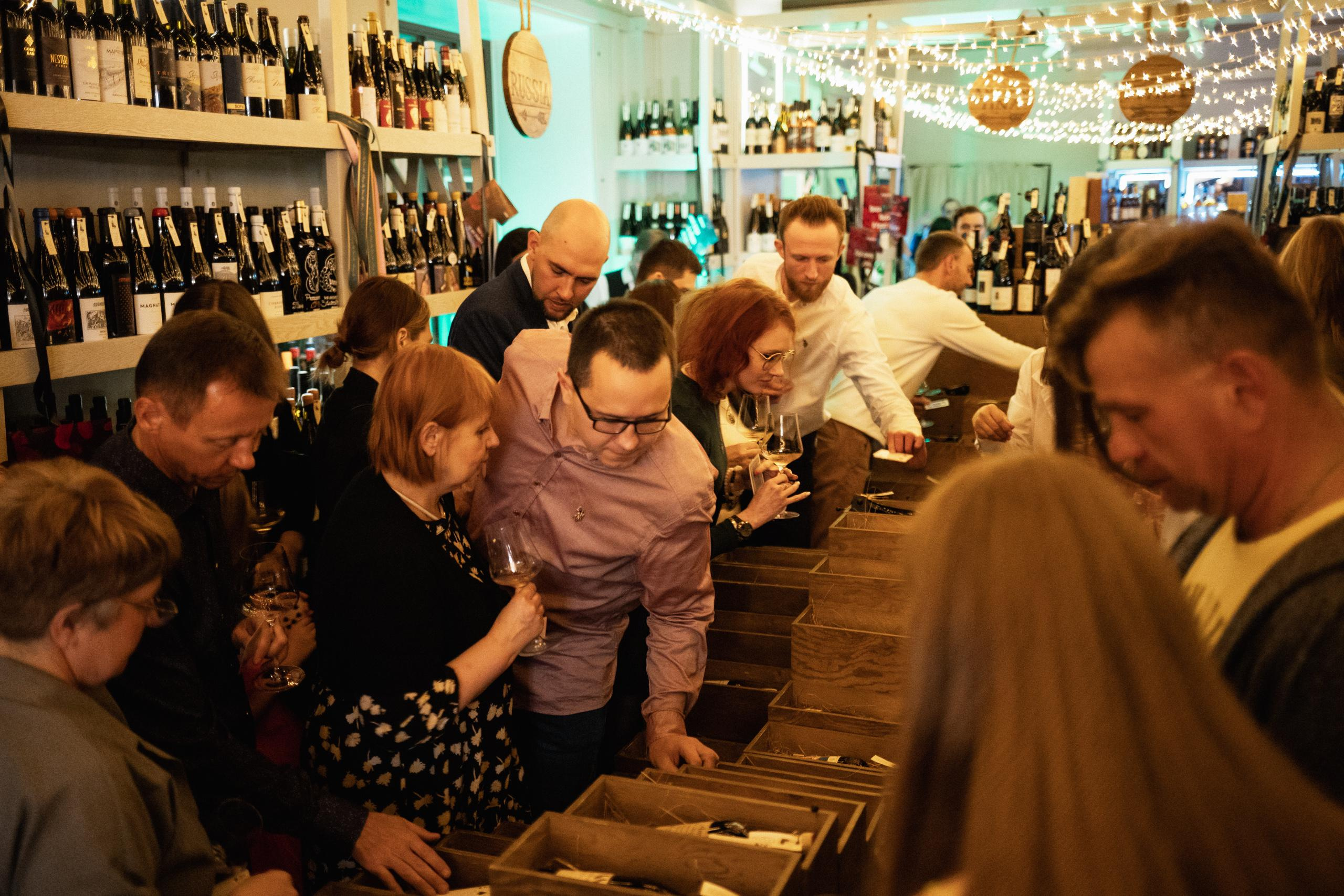 ВИНОТЕКА [10 ЛЕТ ВИННОМУ БУТИКУ]. СВОИ. ФОТООТЧЕТЫ-СОБЫТИЯ-МЕСТА