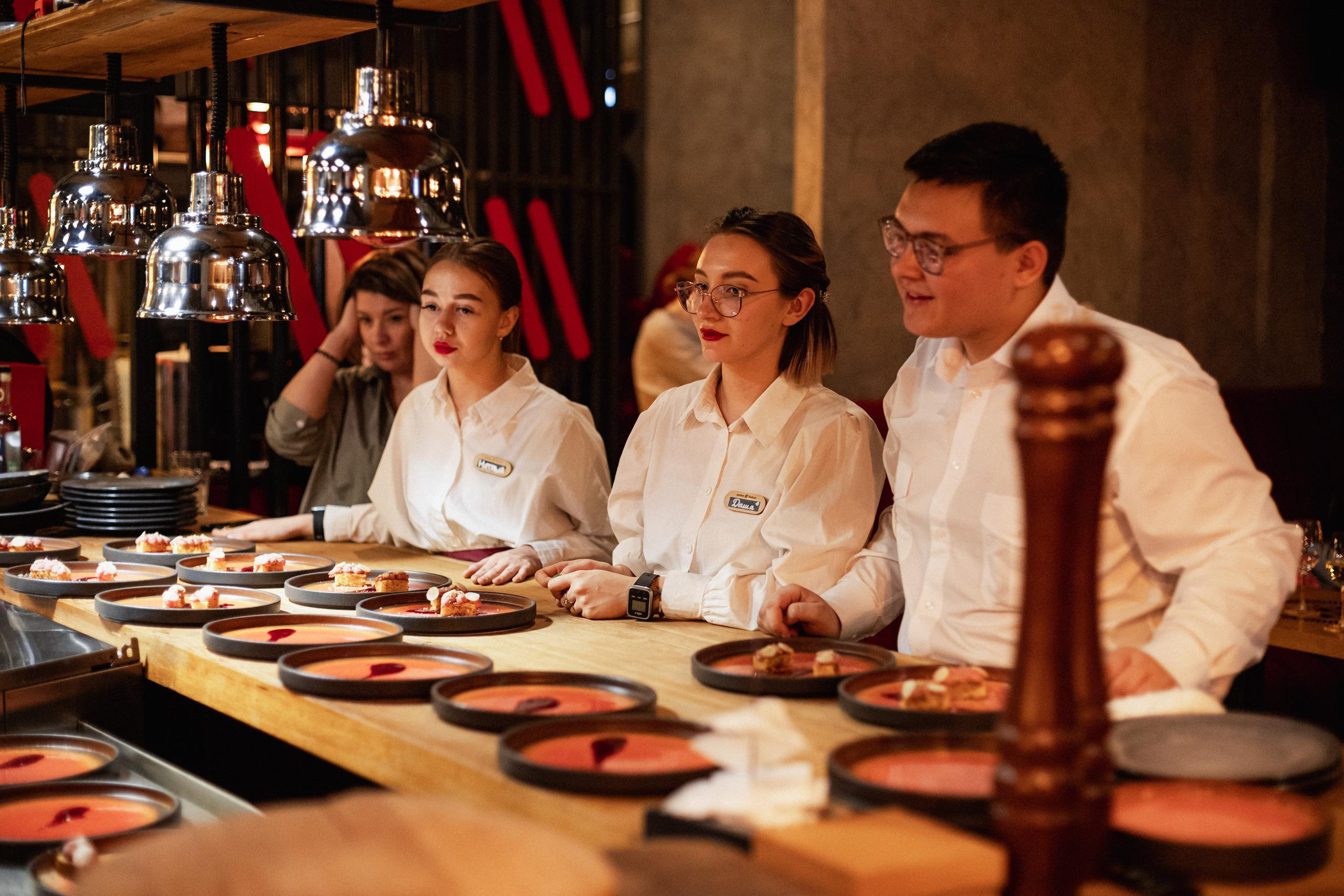 2 ШЕФА 4 РУКИ [ГЛАВНЫЙ ГАСТРОУЖИН]. СВОИ. ФОТООТЧЕТЫ-СОБЫТИЯ-МЕСТА