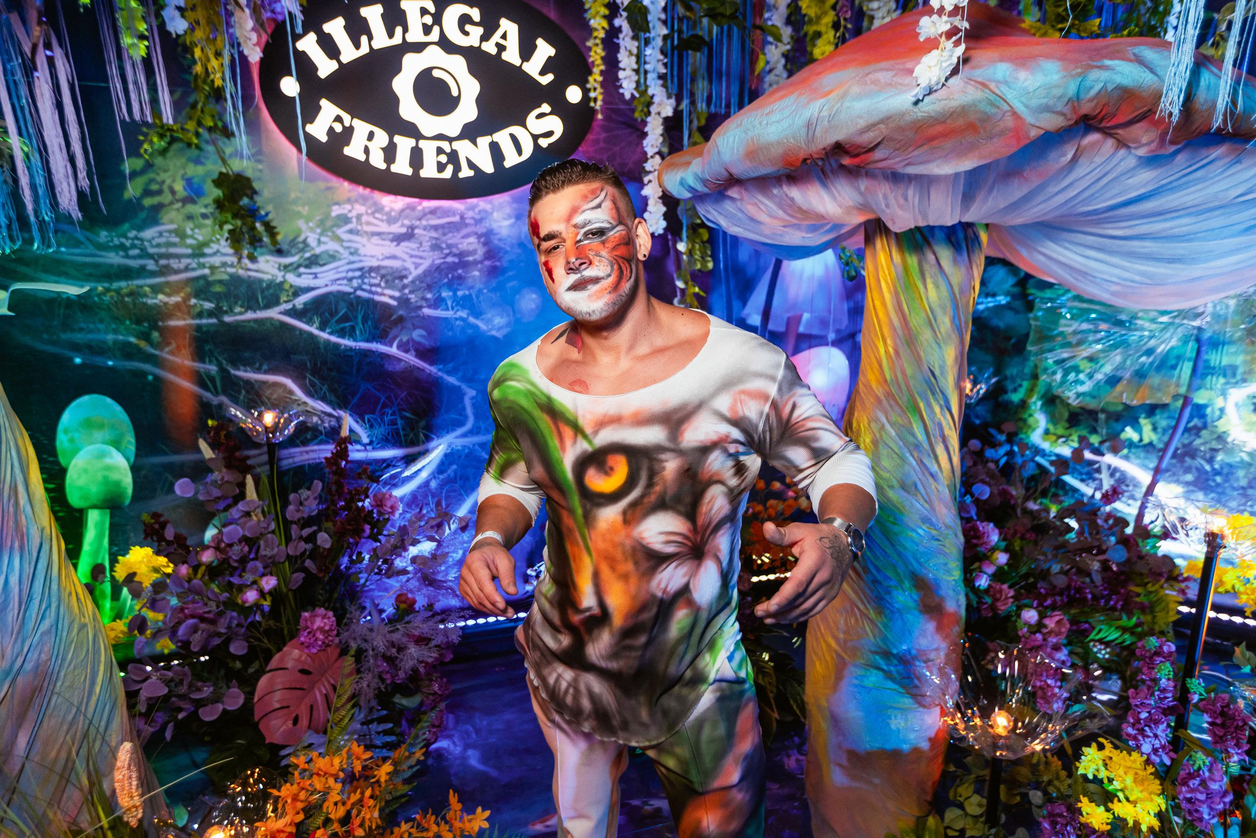 ILLEGAL FRIENDS WONDERLAND [PART I]. СВОИ. ФОТООТЧЕТЫ-СОБЫТИЯ-МЕСТА