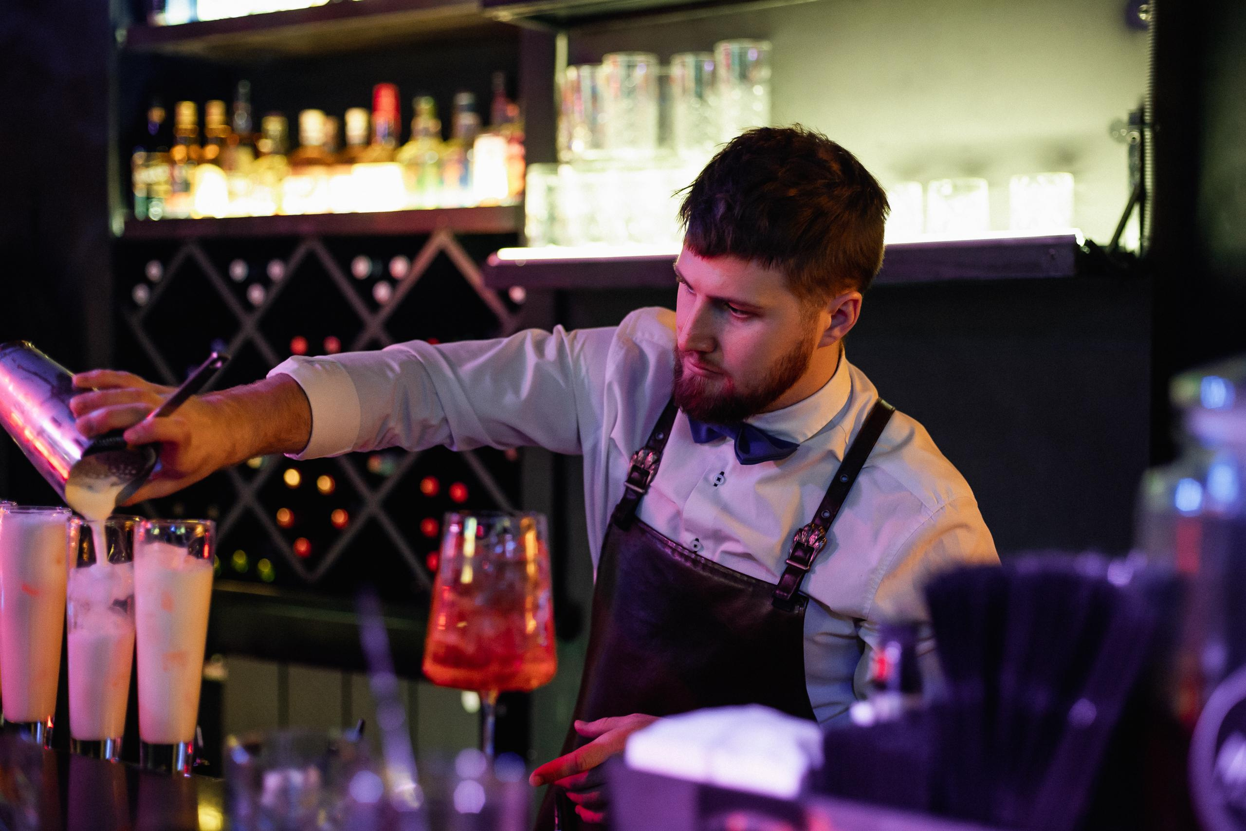 MOLLY BAR [4 YEARS]. СВОИ. ФОТООТЧЕТЫ-СОБЫТИЯ-МЕСТА