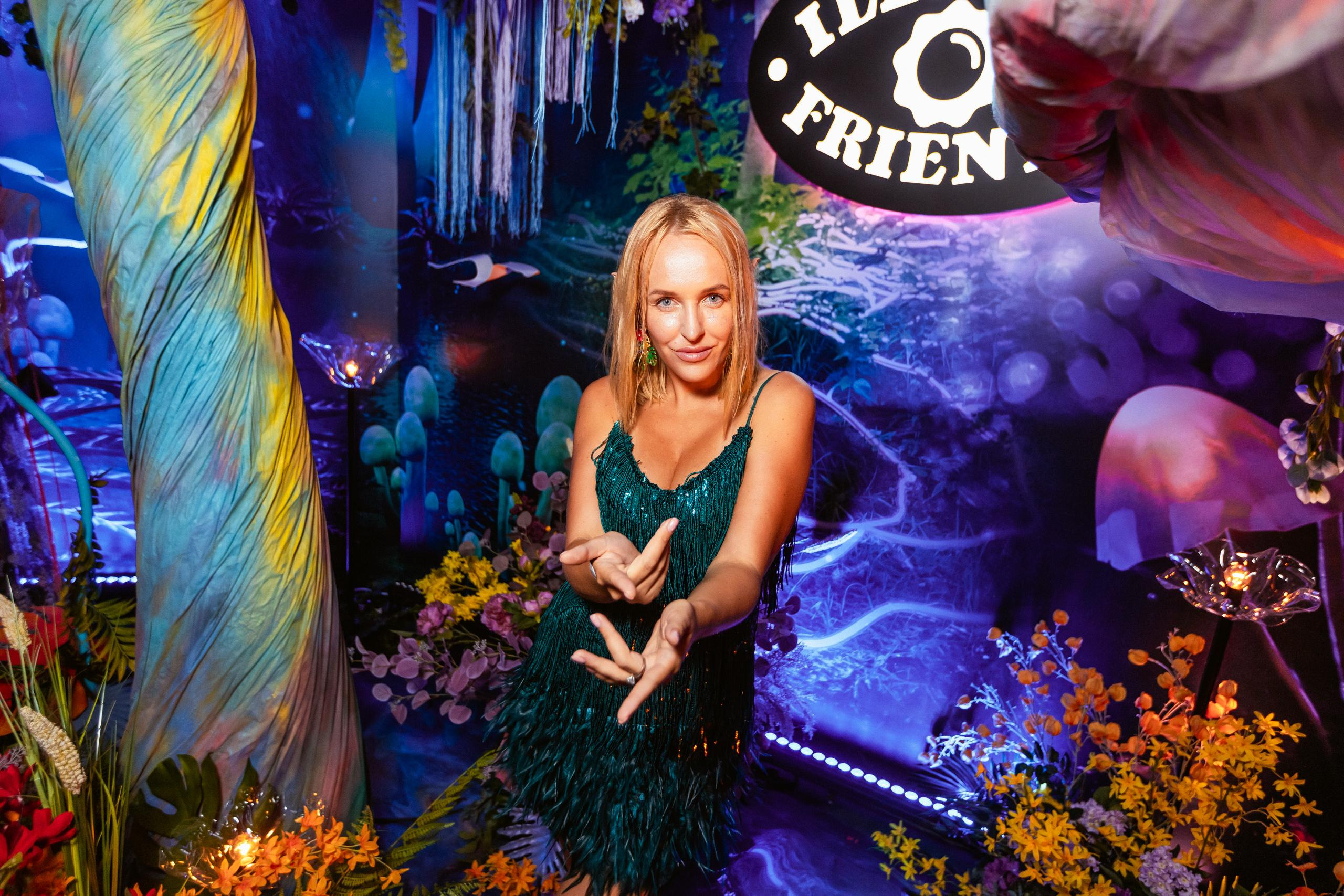 ILLEGAL FRIENDS WONDERLAND [PART I]. СВОИ. ФОТООТЧЕТЫ-СОБЫТИЯ-МЕСТА